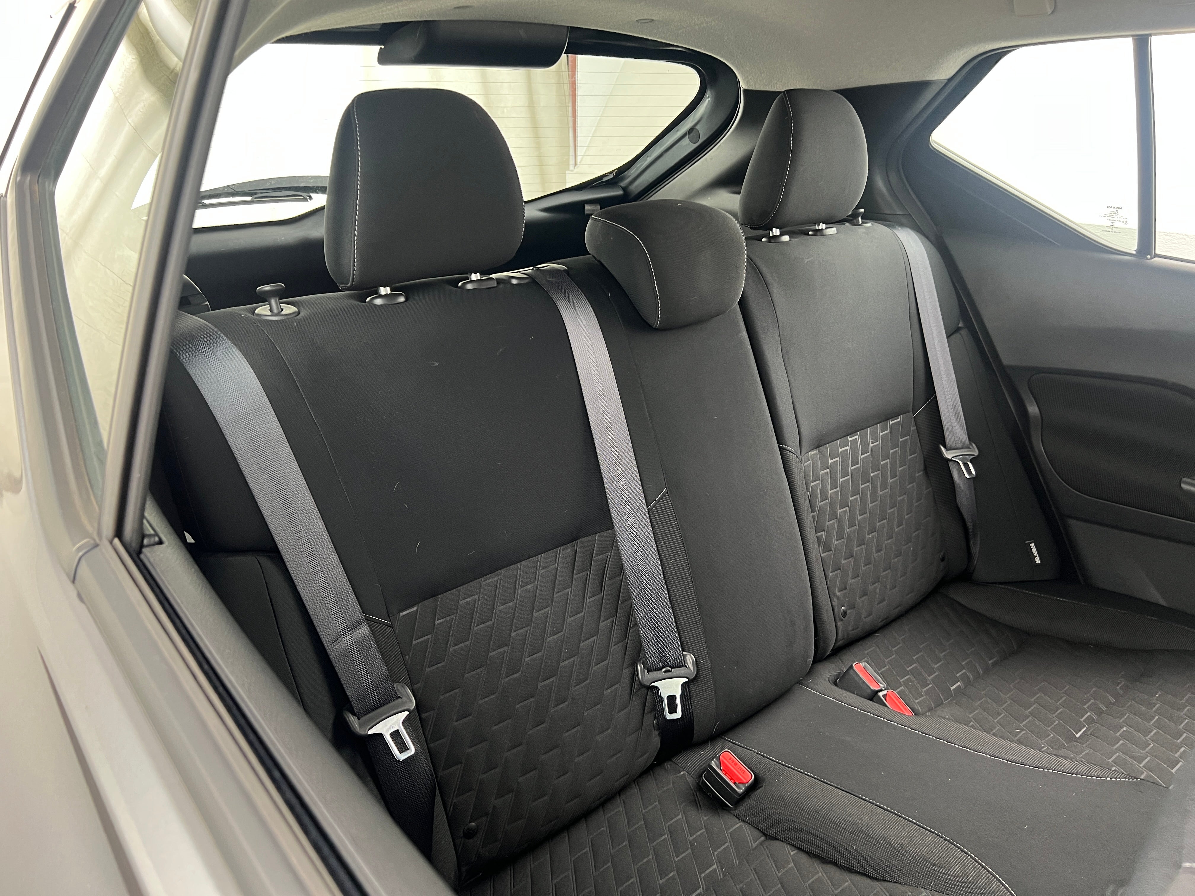 2021 Nissan Kicks S 6