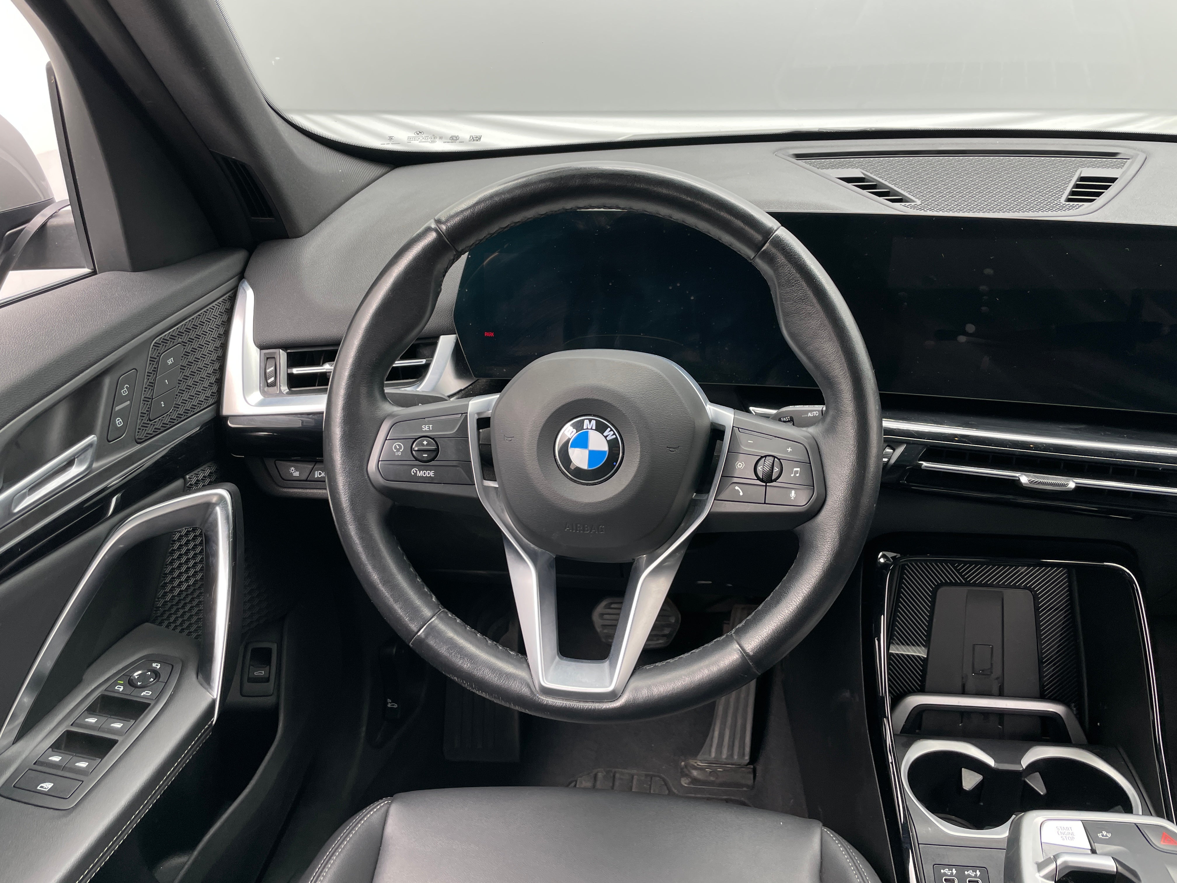 2023 BMW X1 xDrive28i 4