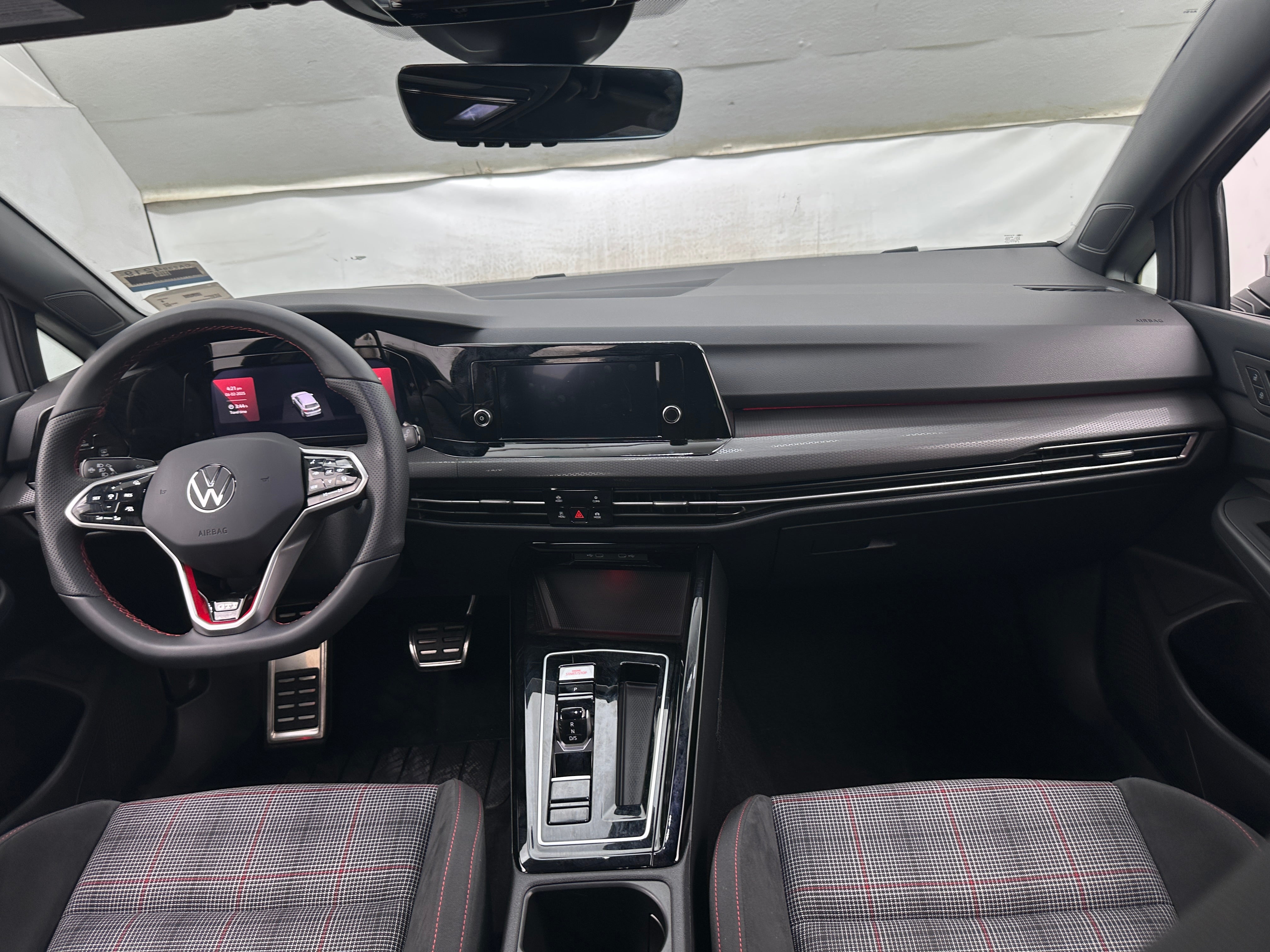 2024 Volkswagen Golf GTI S 3