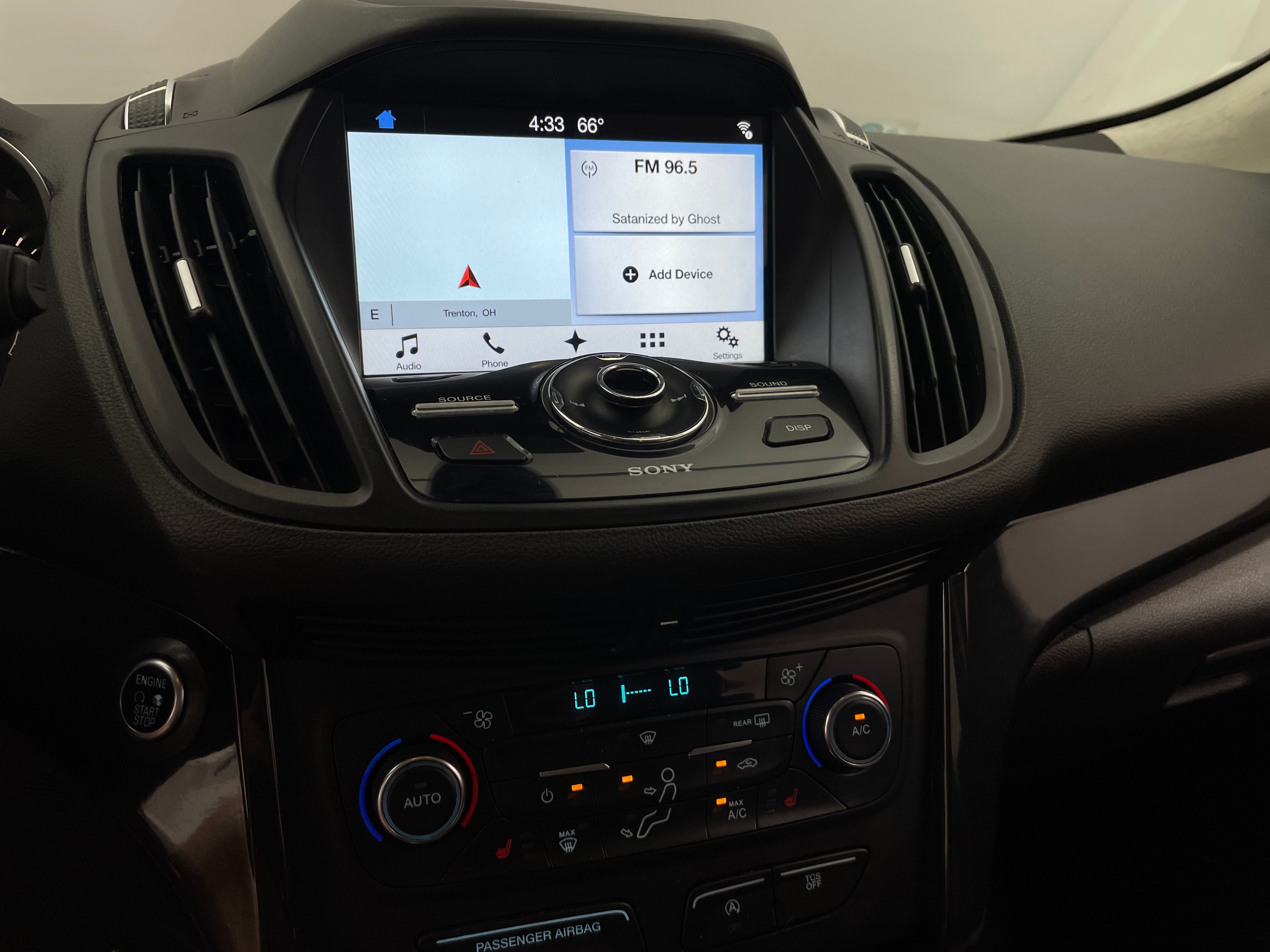 2017 Ford Escape Titanium 3