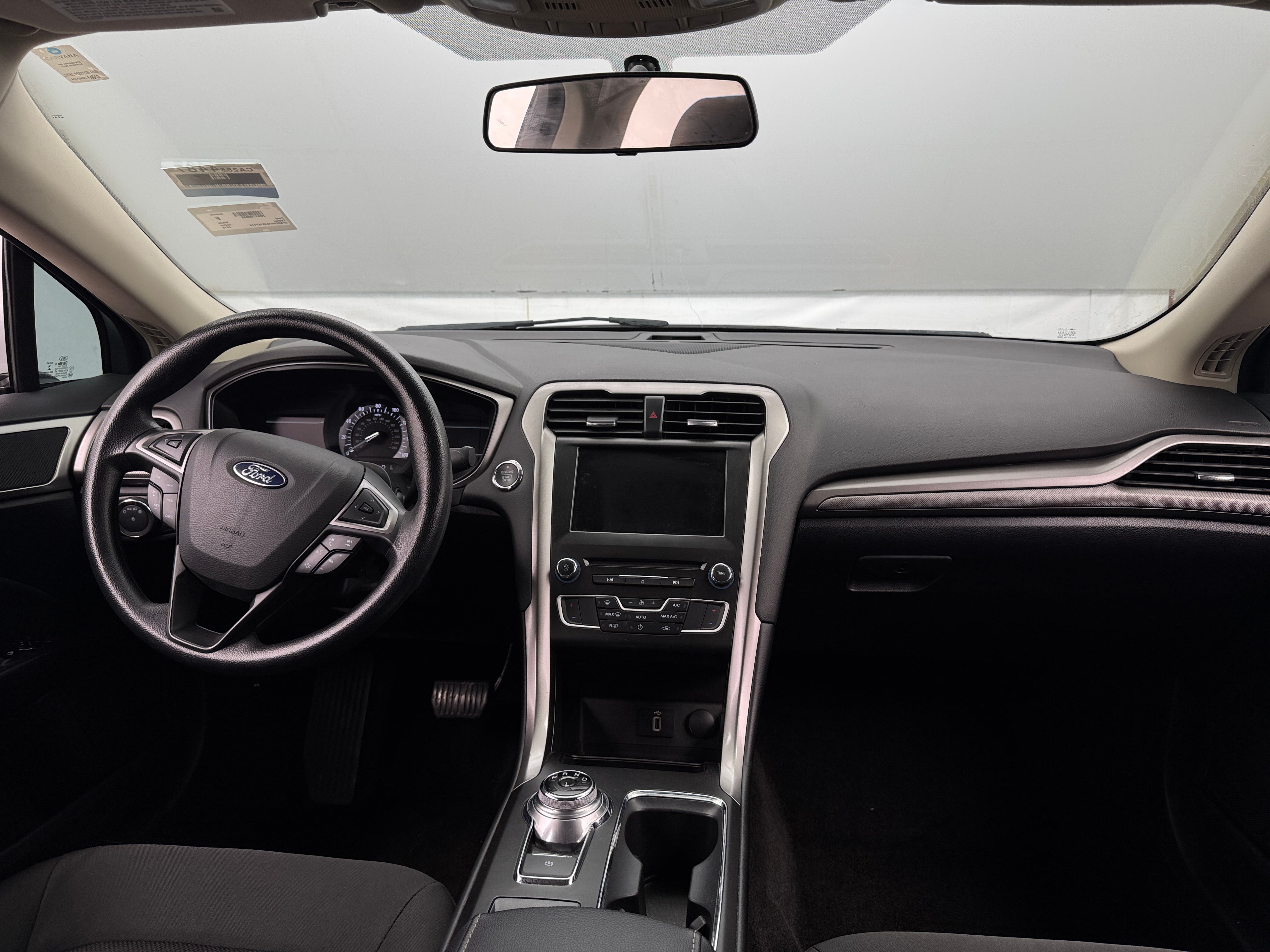 2018 Ford Fusion SE 3