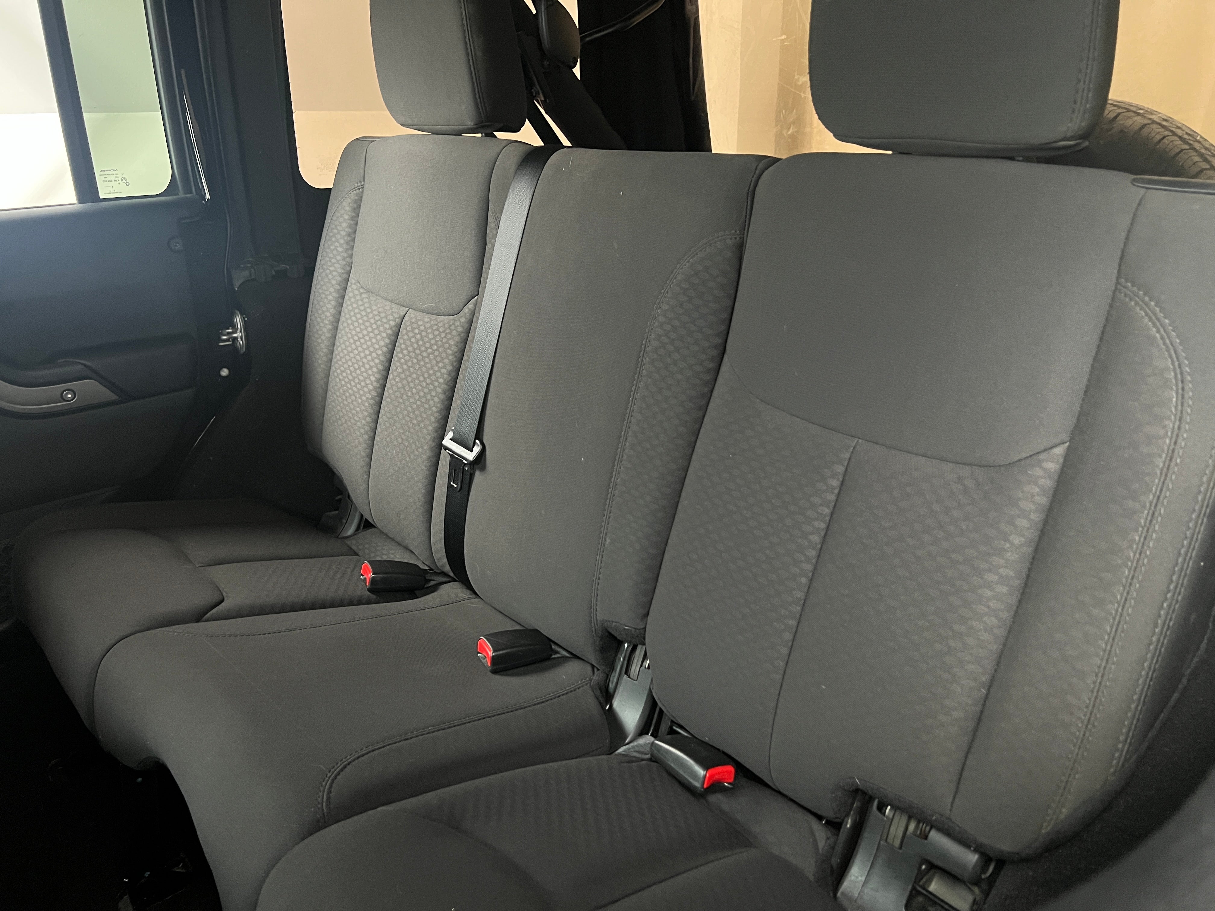 2015 Jeep Wrangler Unlimited Sport 6