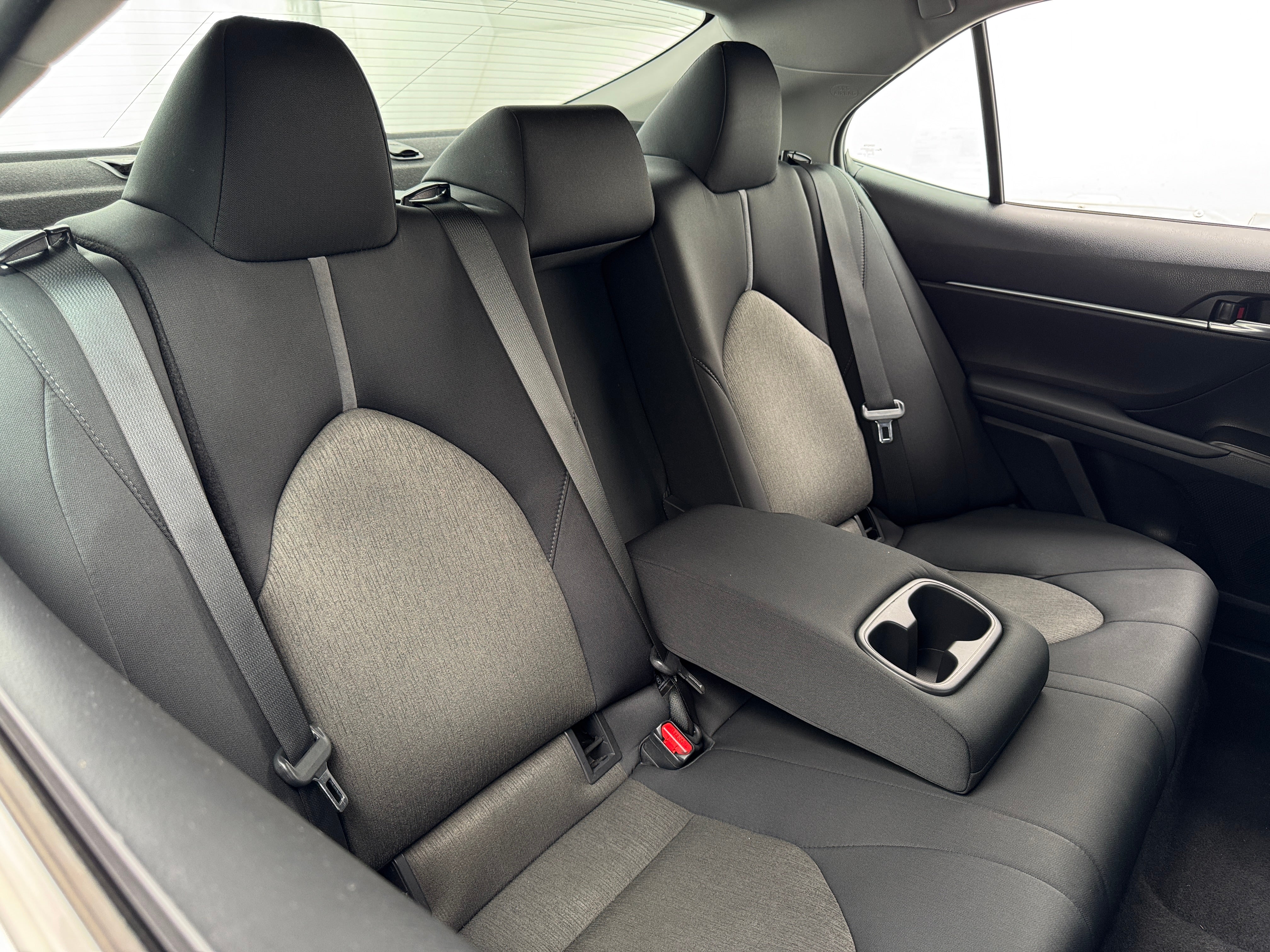 2021 Toyota Camry LE 6