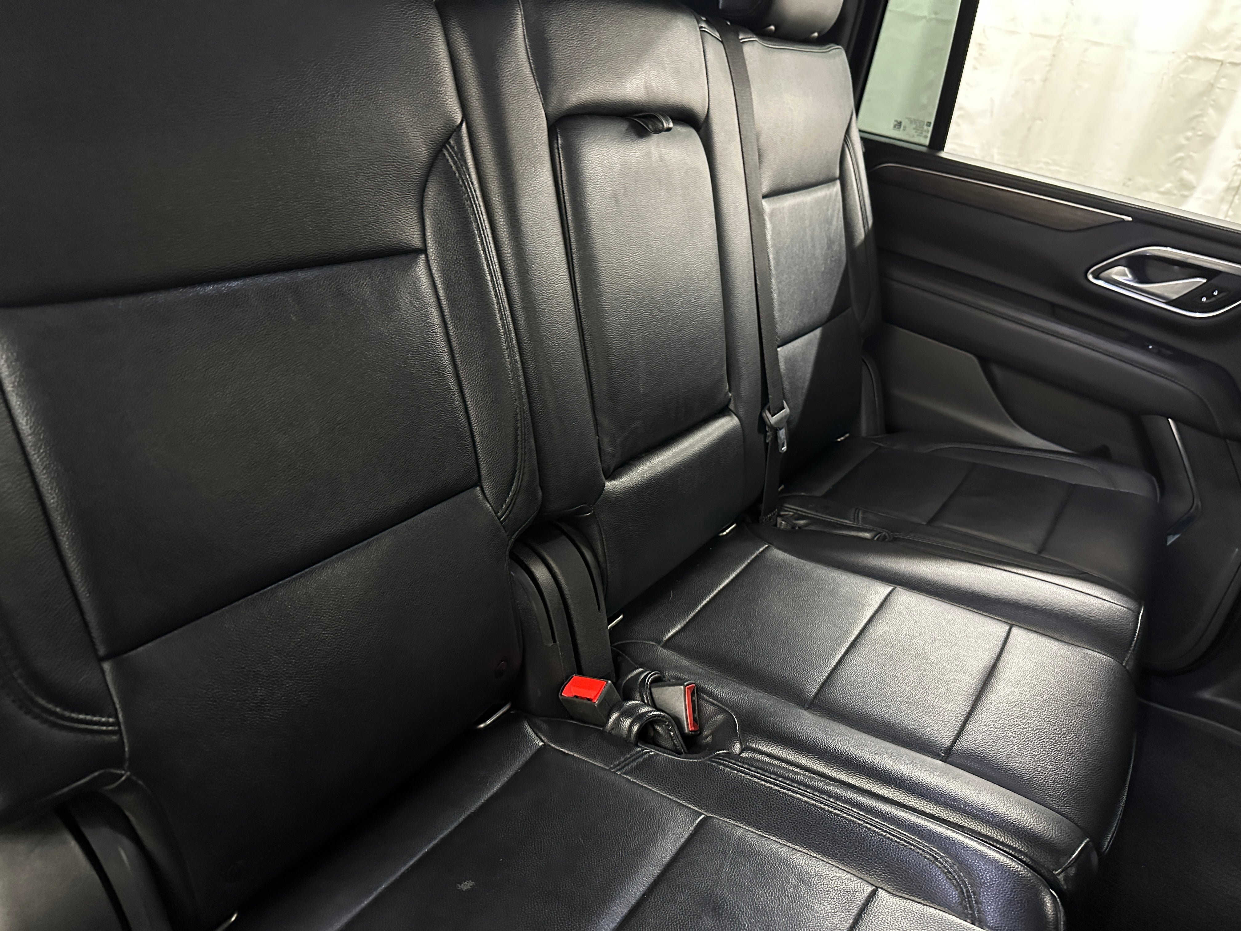 2022 Chevrolet Suburban LS 6