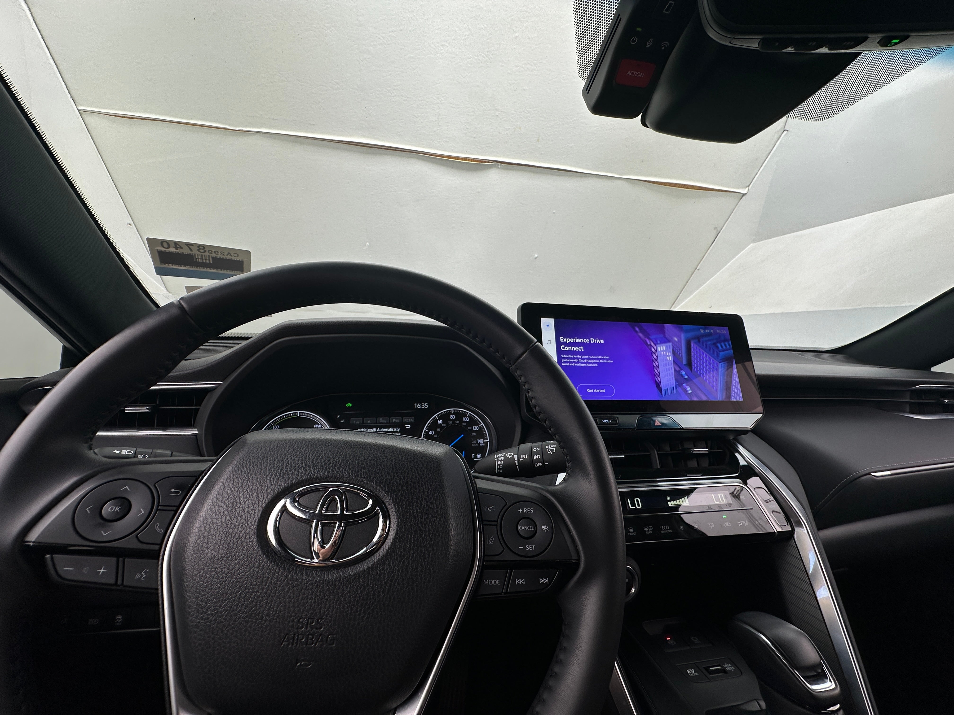 2023 Toyota Venza XLE 3