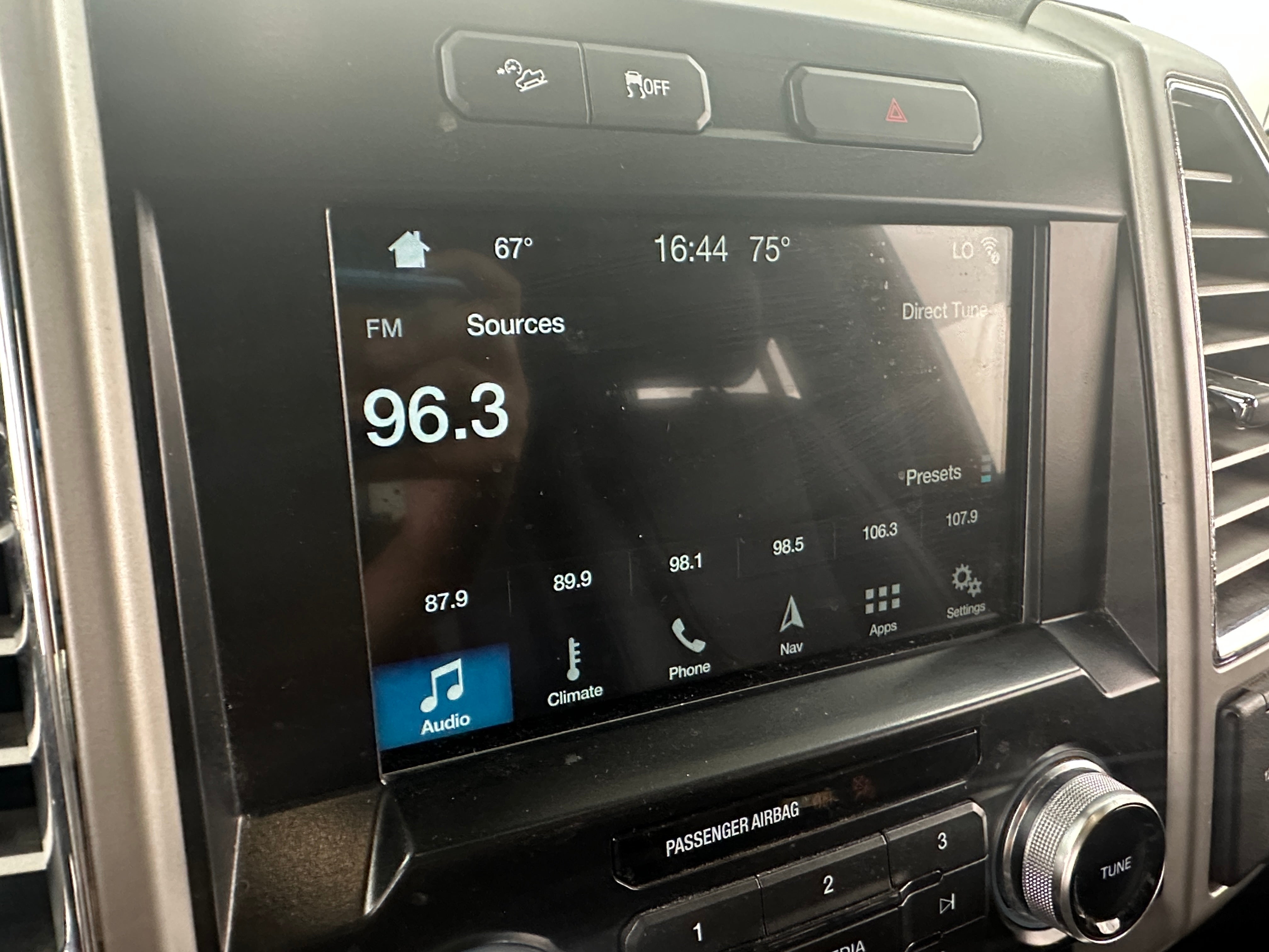 2016 Ford Econoline E-150 3