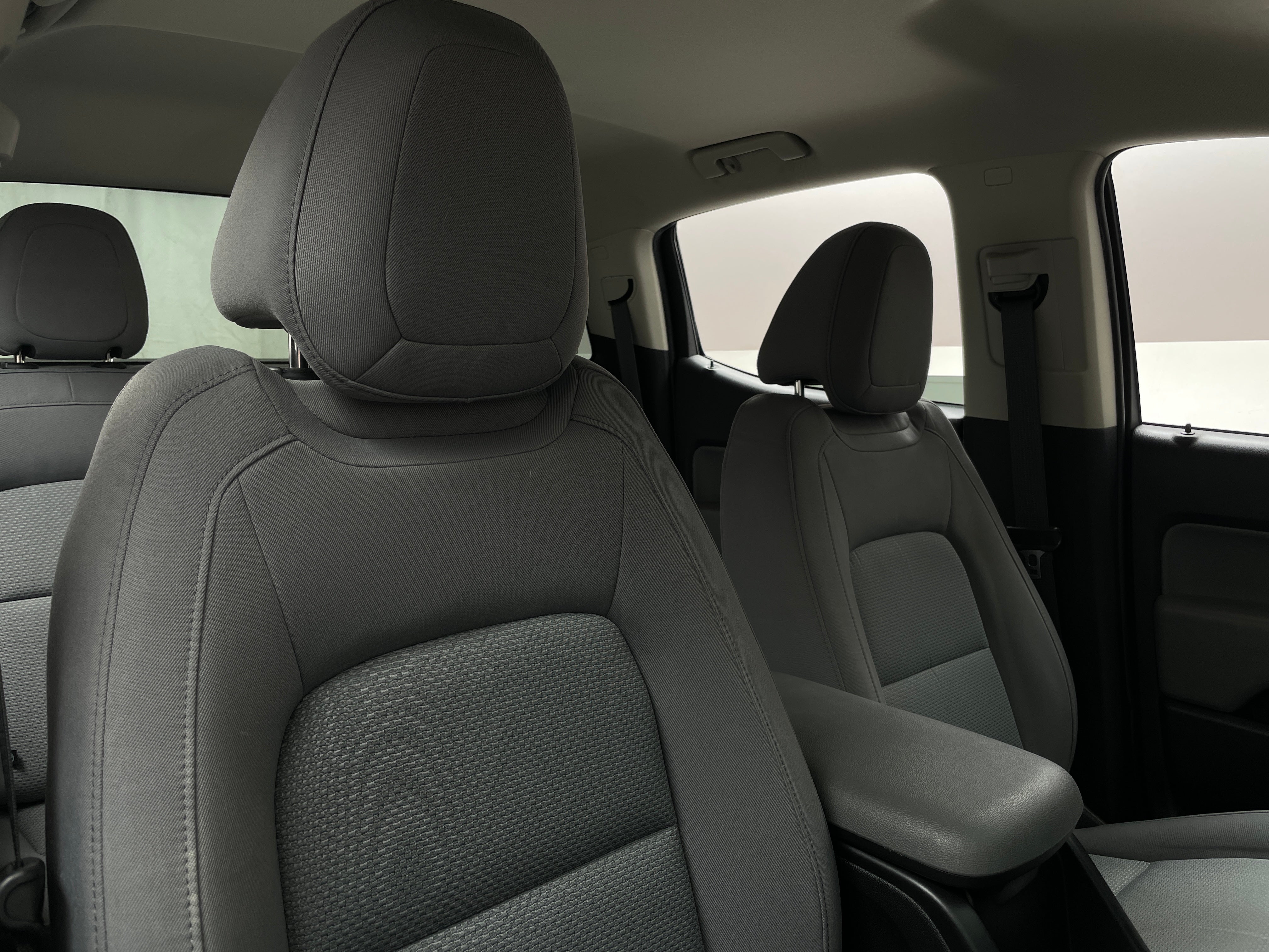 2018 Chevrolet Colorado Work Truck 2
