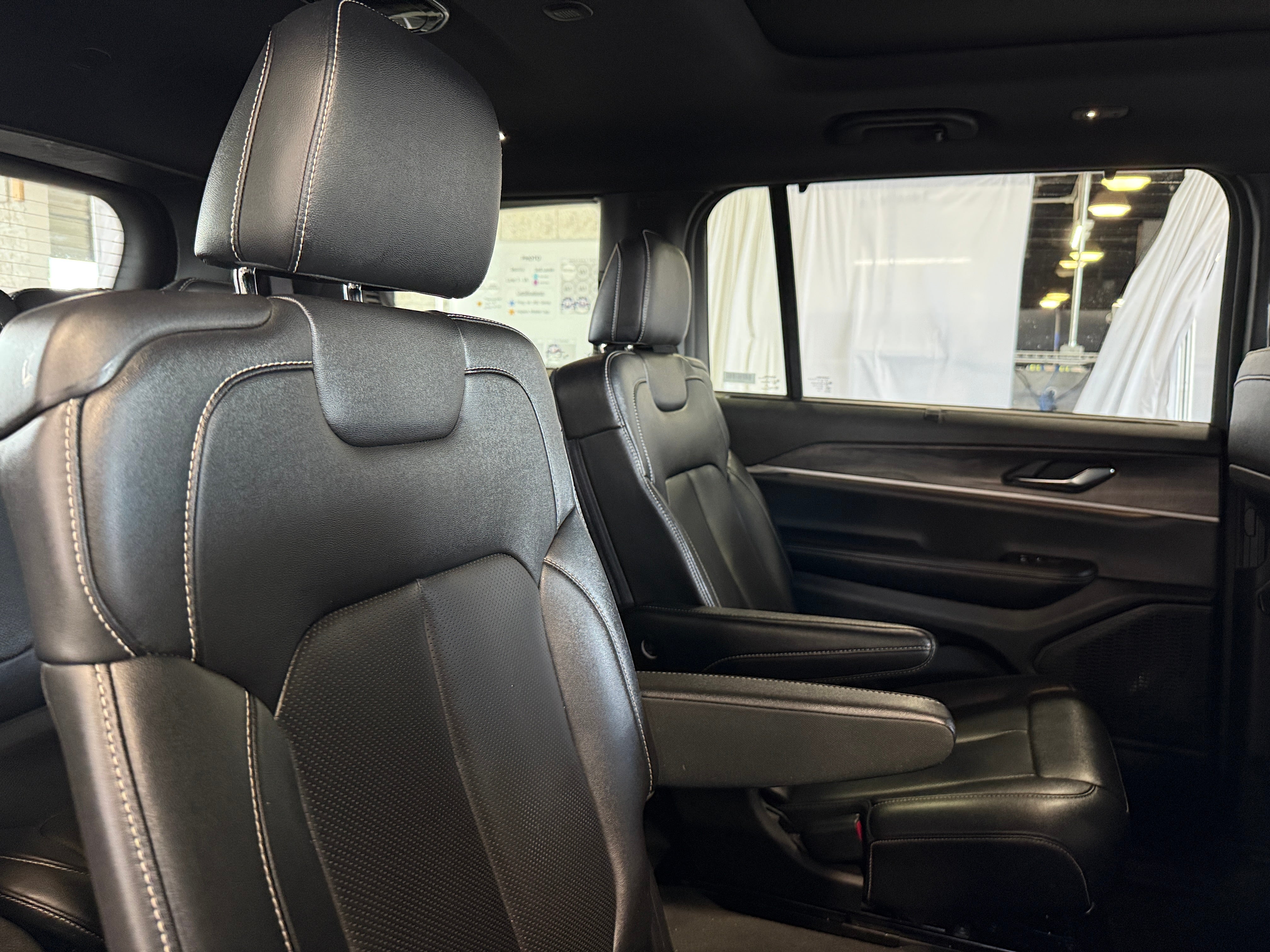 2024 Jeep Grand Cherokee L Limited Edition 5