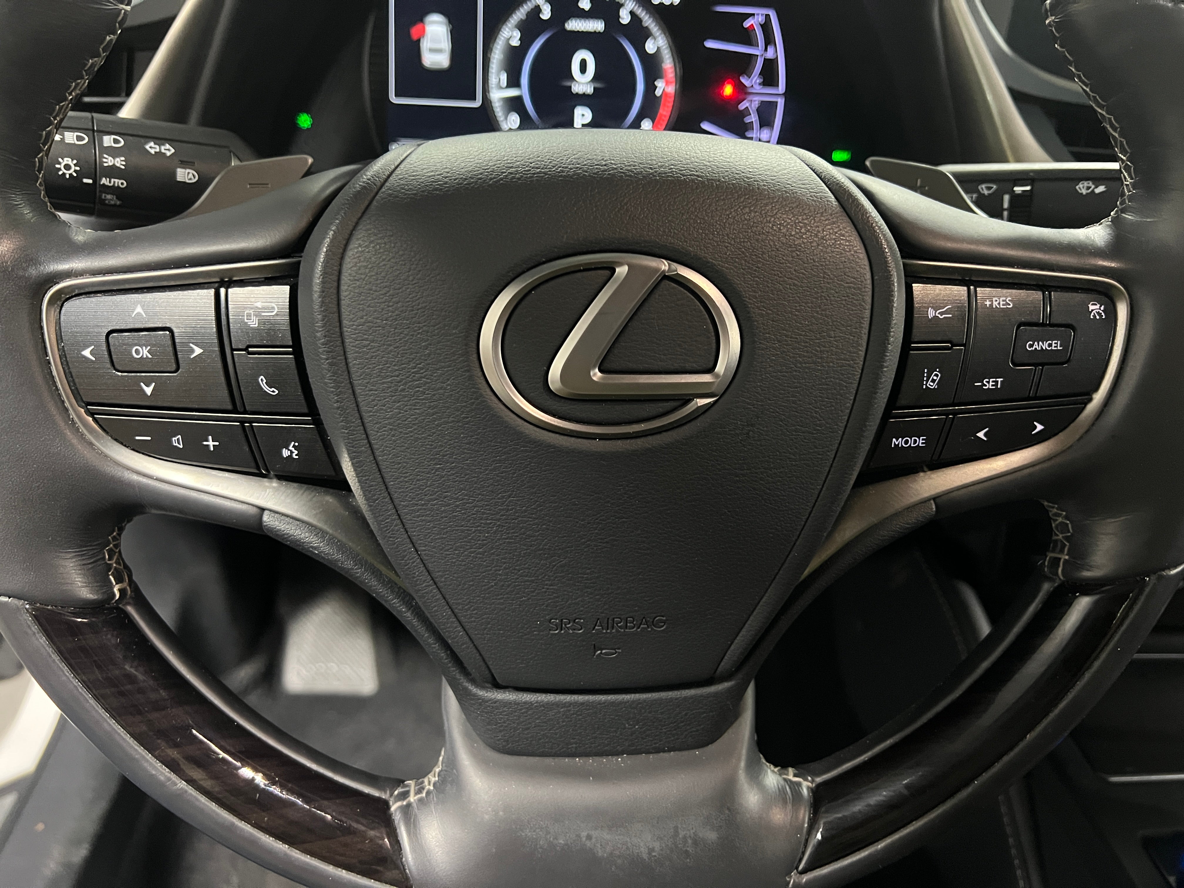 2019 Lexus ES 350 5
