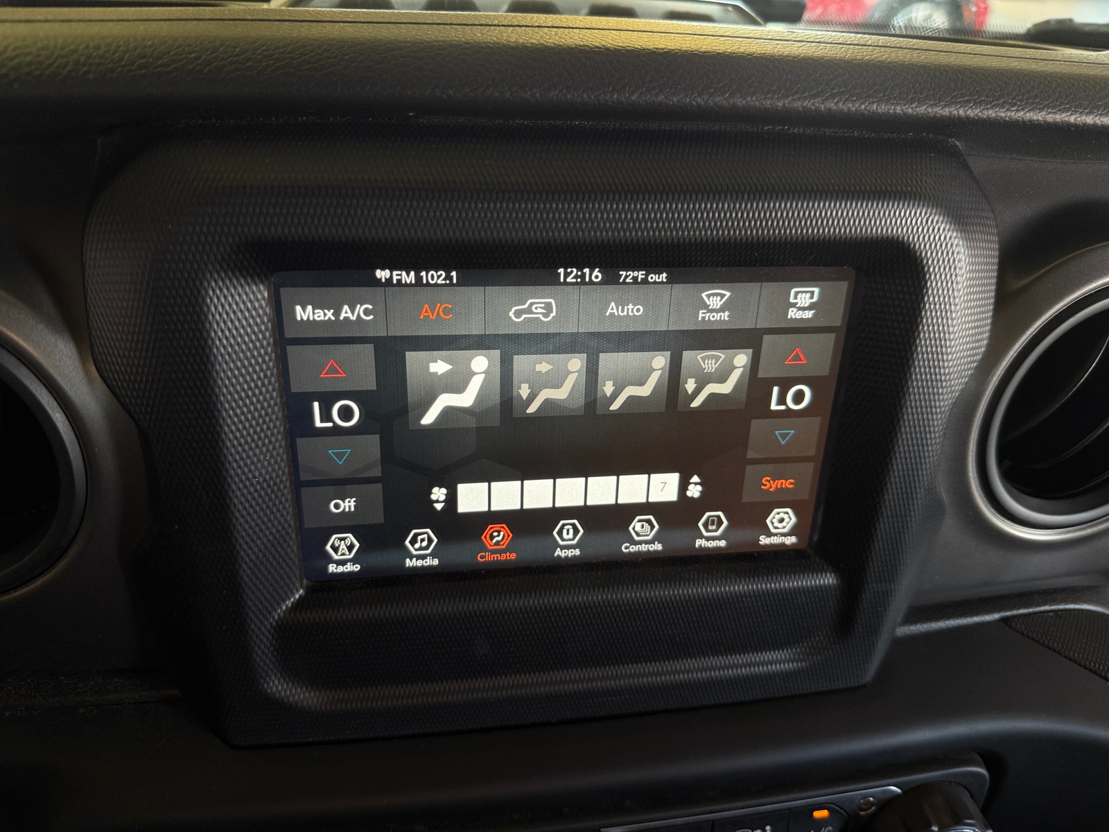Thumbnail: 2023 Jeep Wrangler - 4