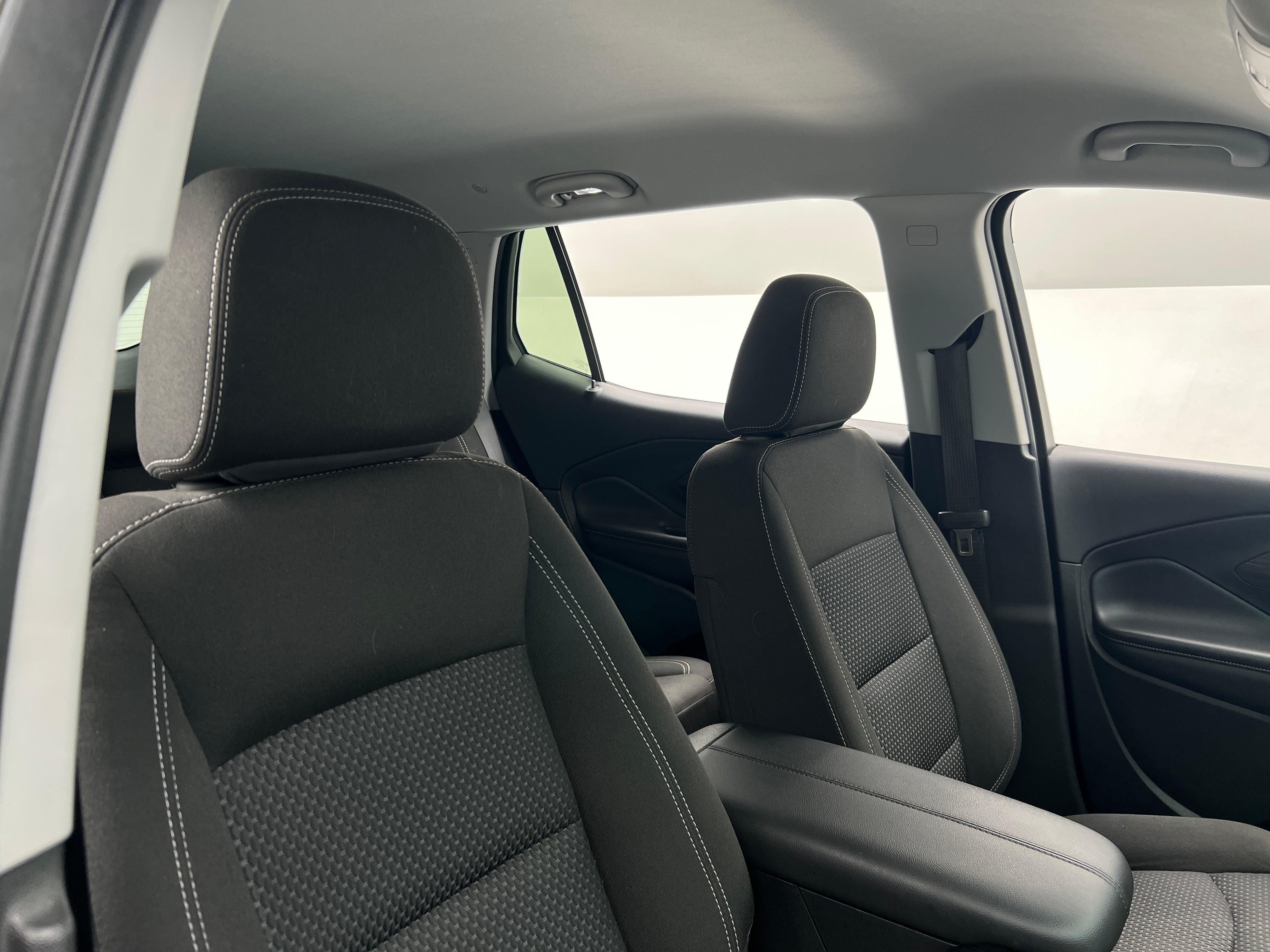 2023 GMC Terrain SLE 2