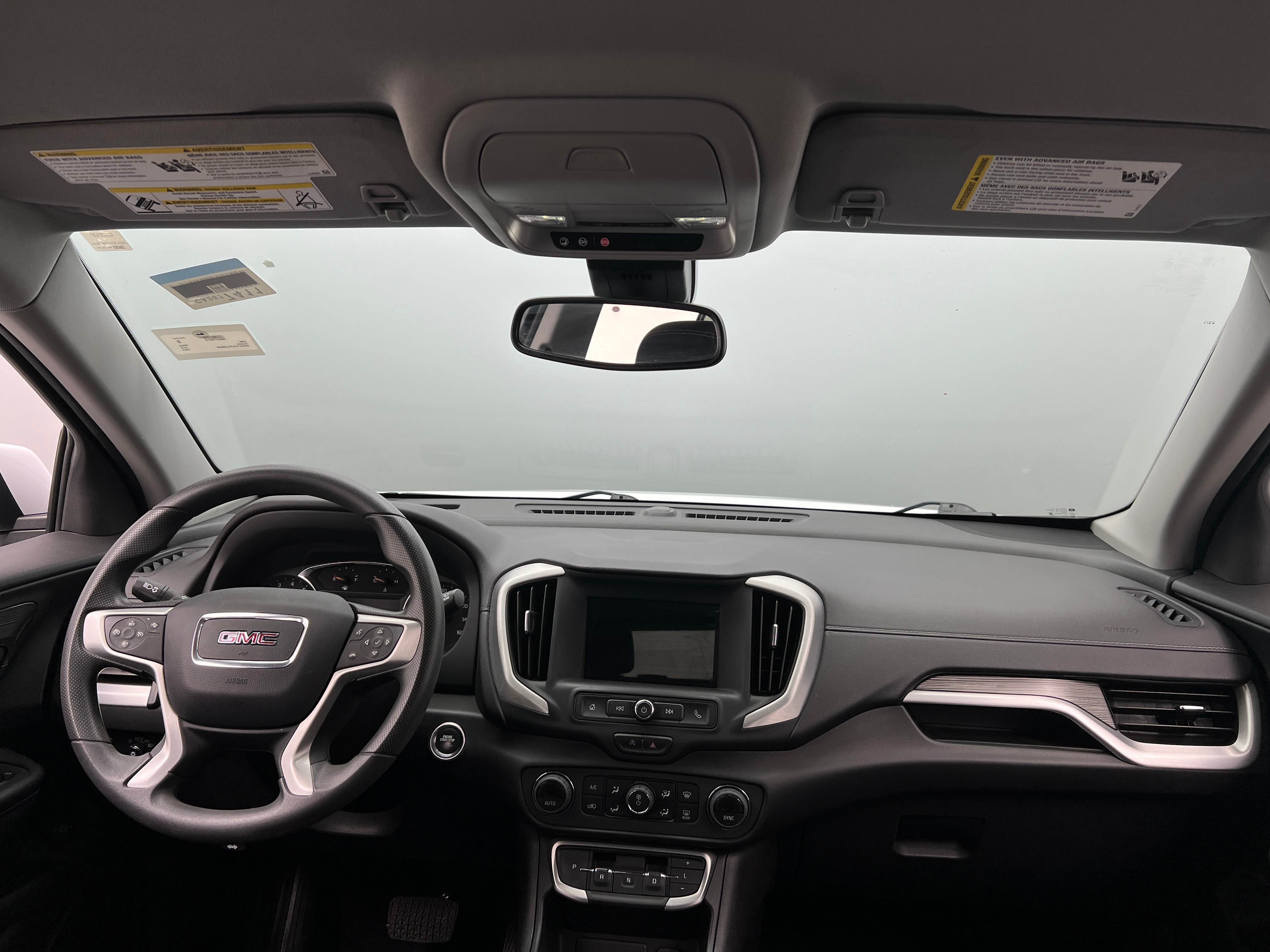 2023 GMC Terrain SLE 3