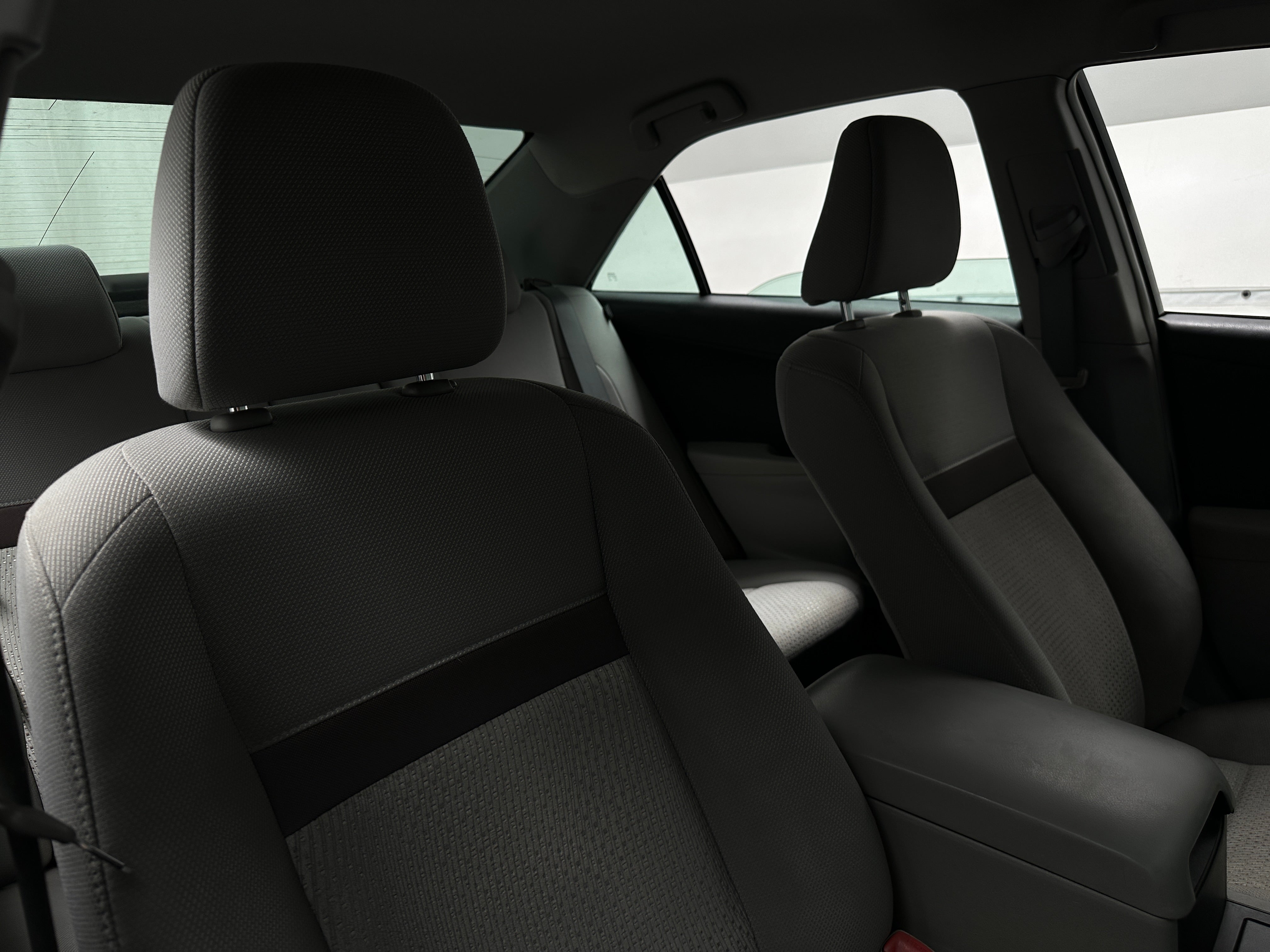 2013 Toyota Camry LE 2