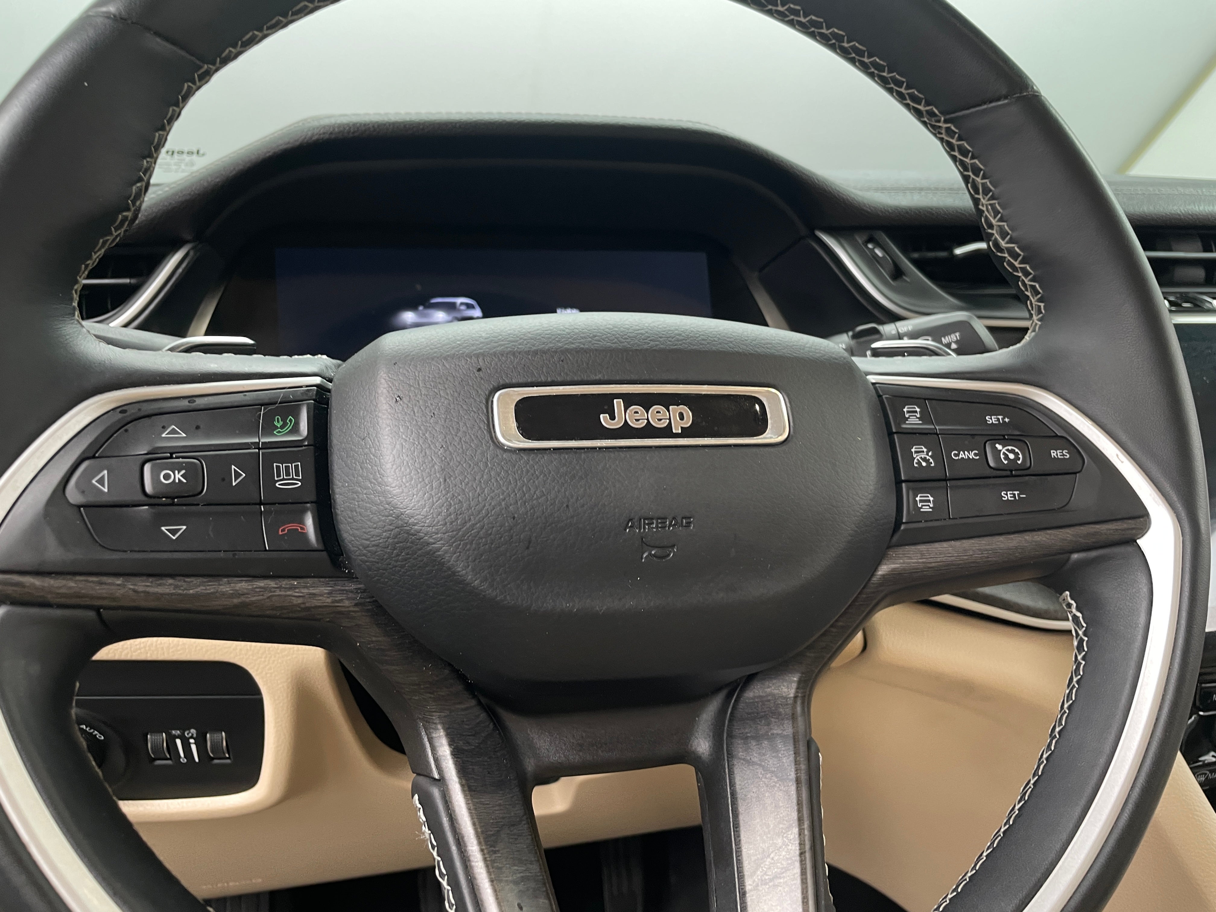2021 Jeep Grand Cherokee L Limited Edition 4