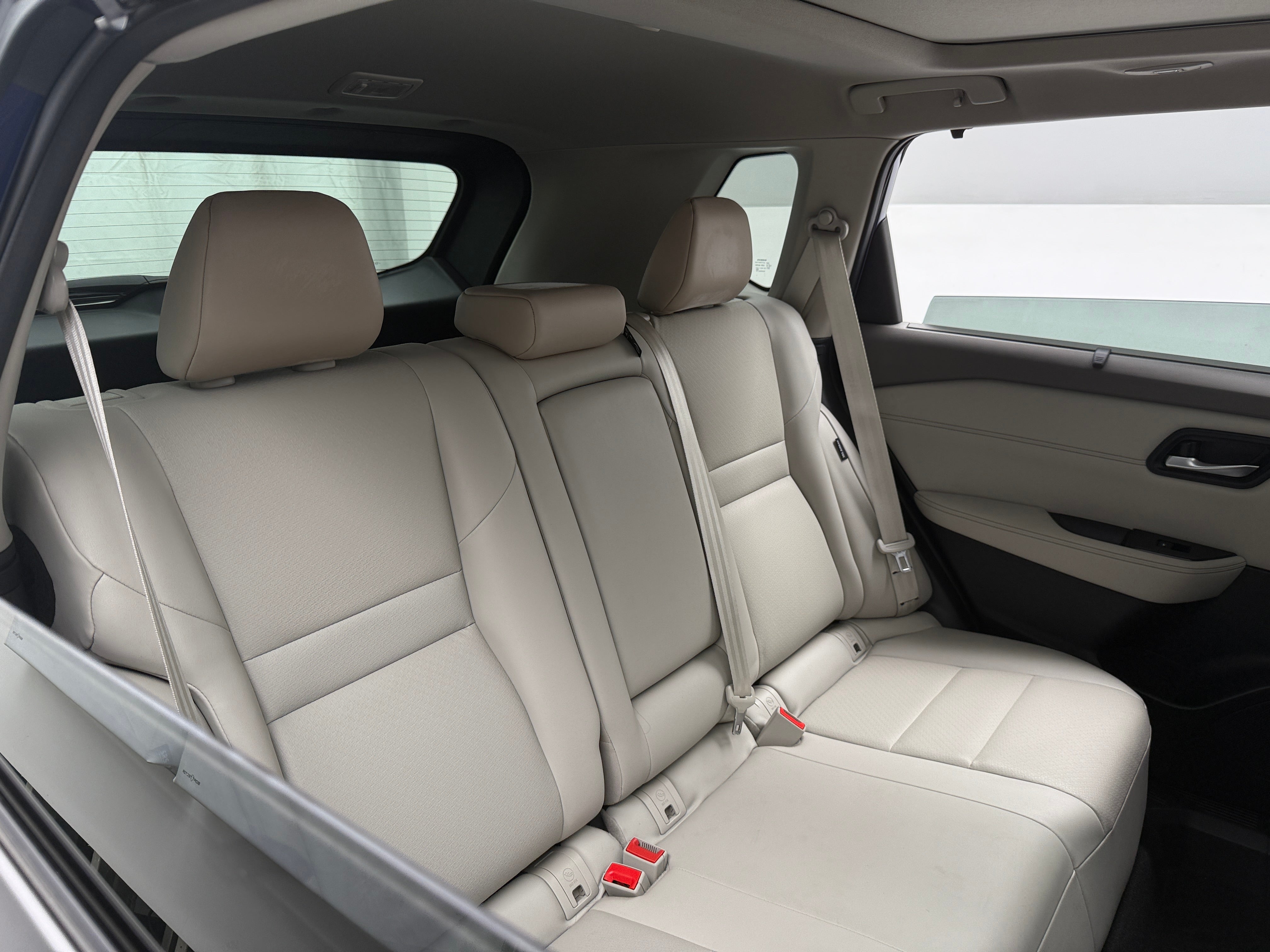 2022 Nissan Rogue SV 6