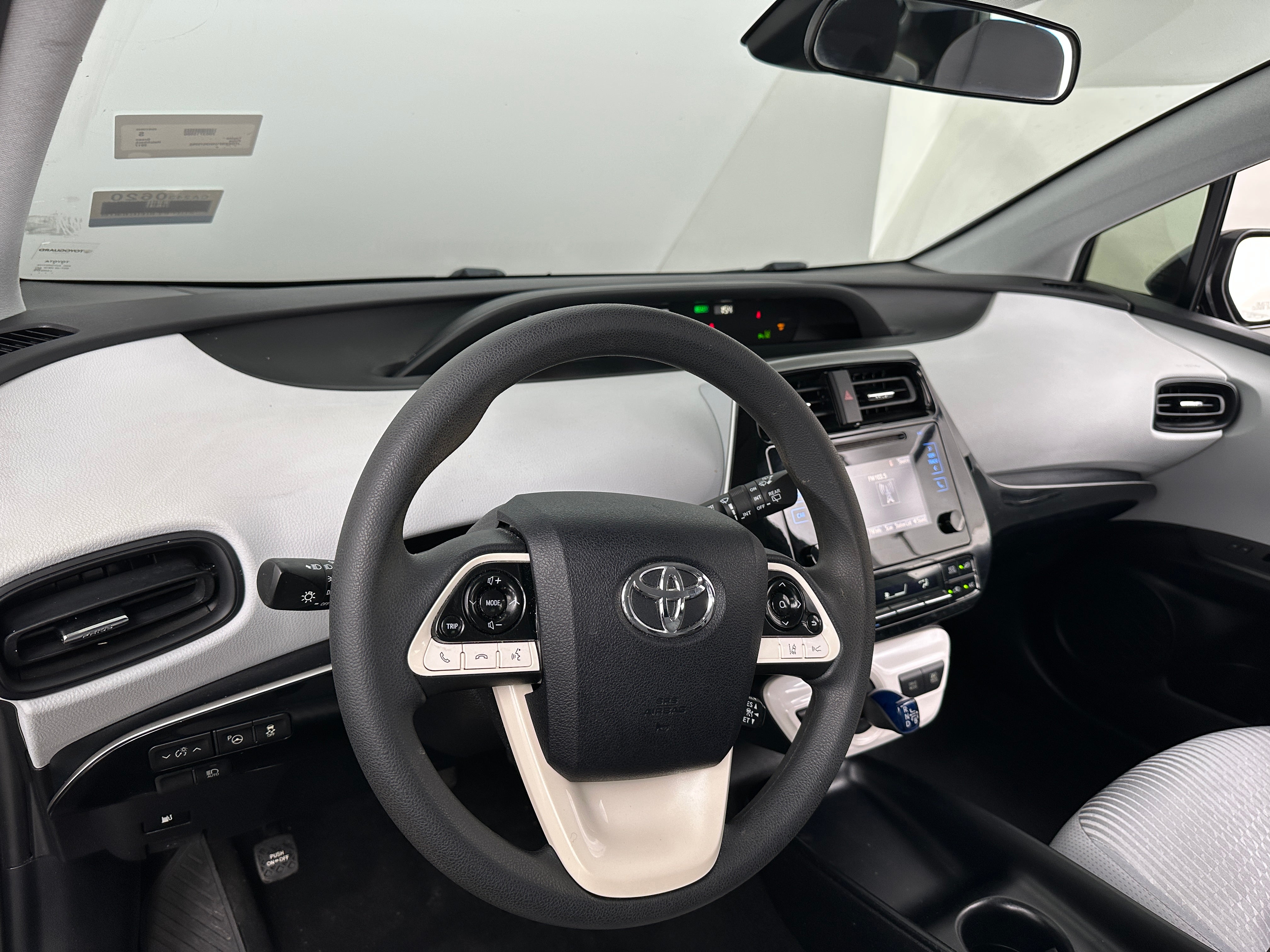 2017 Toyota Prius Two 3