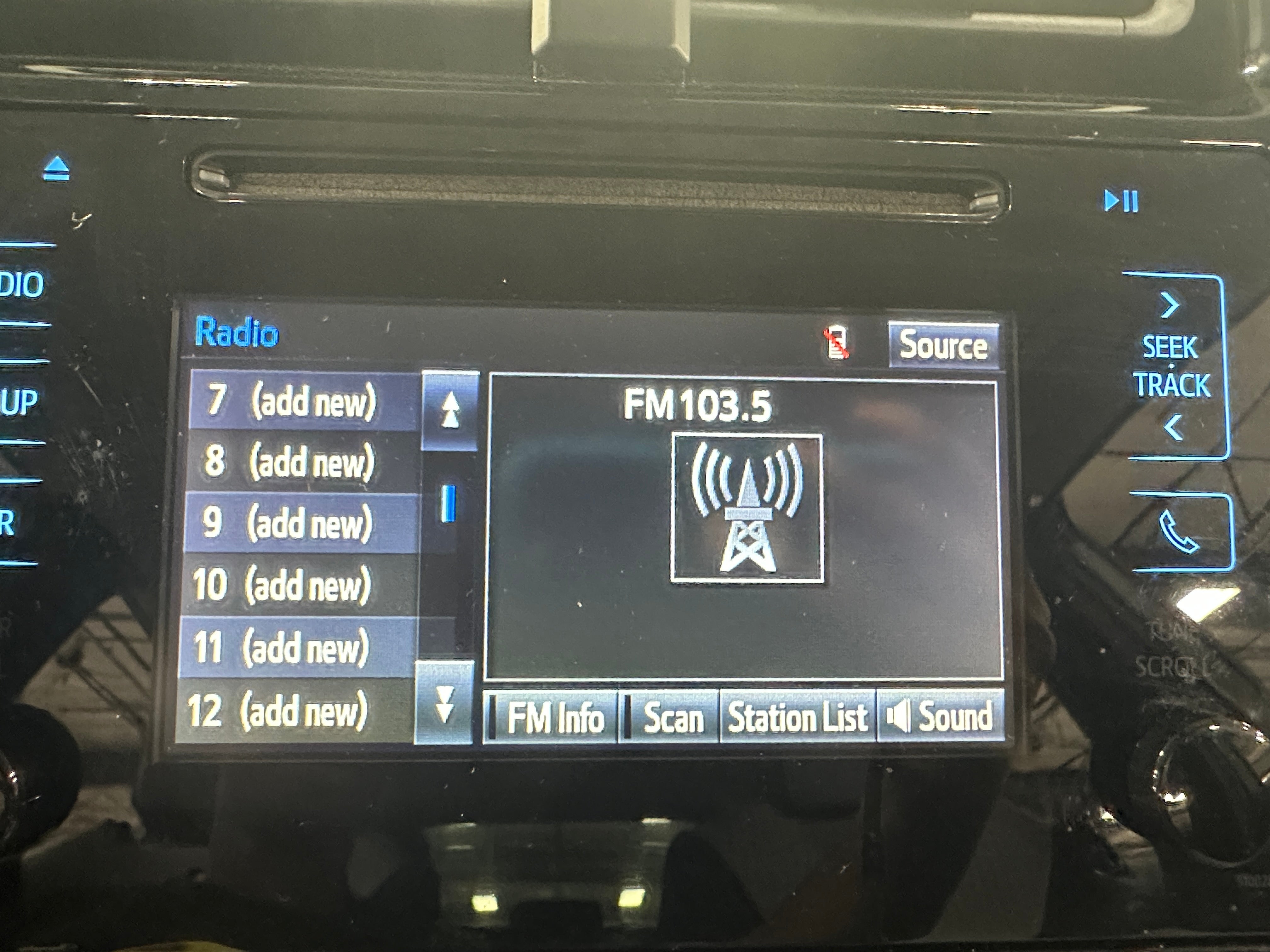 2017 Toyota Prius Two 4
