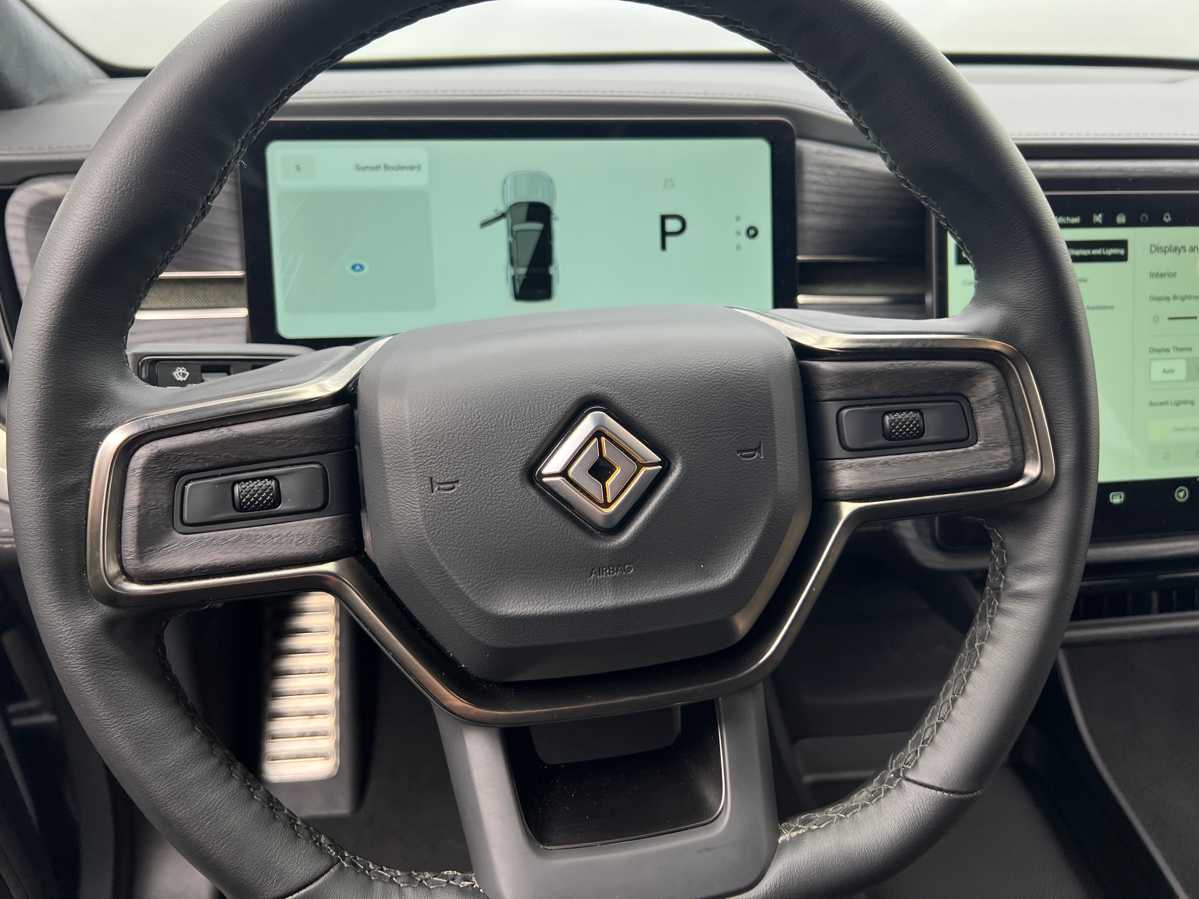 2023 Rivian R1S Launch Edition 4