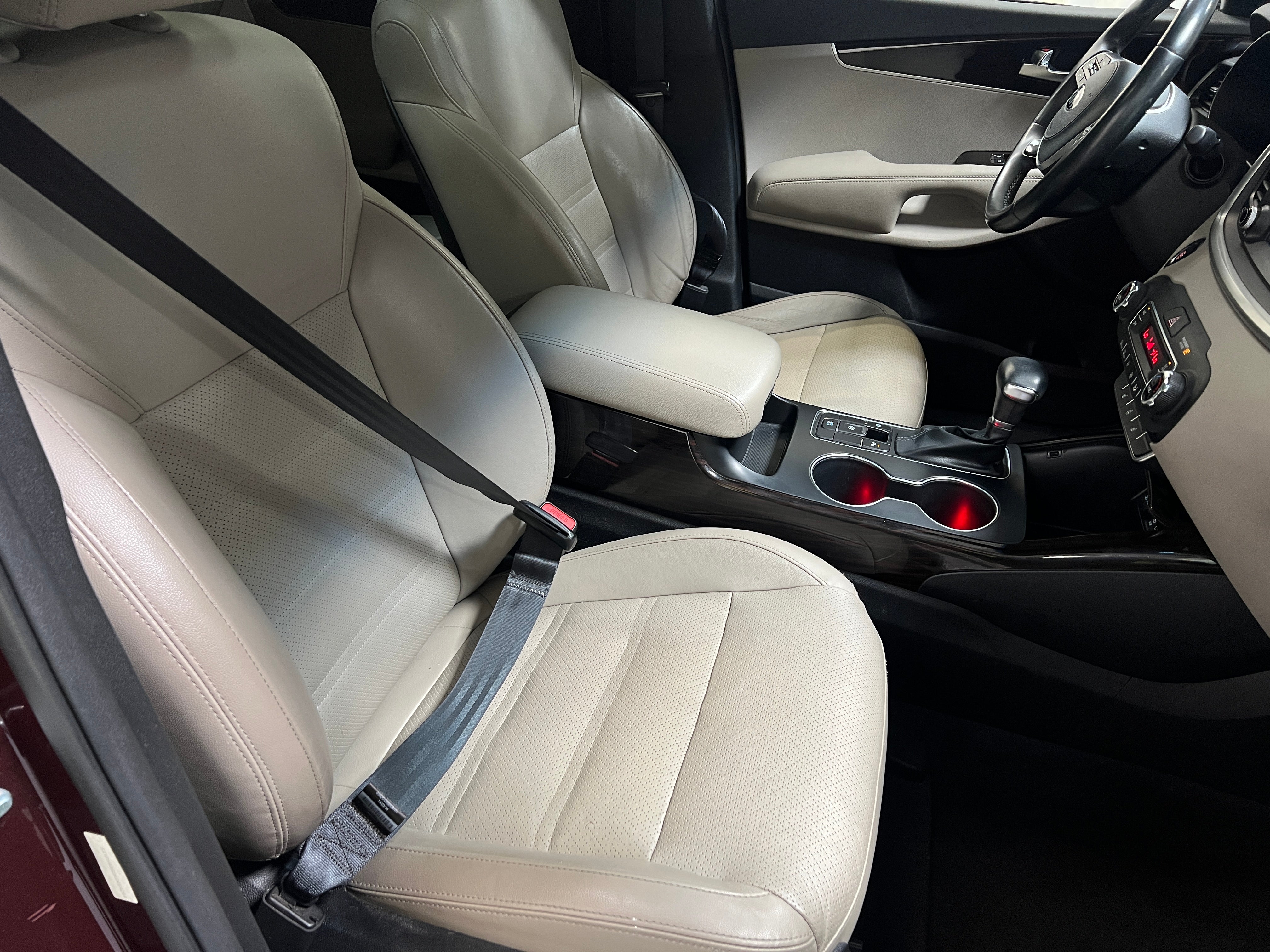 2019 Kia Sorento EX 2