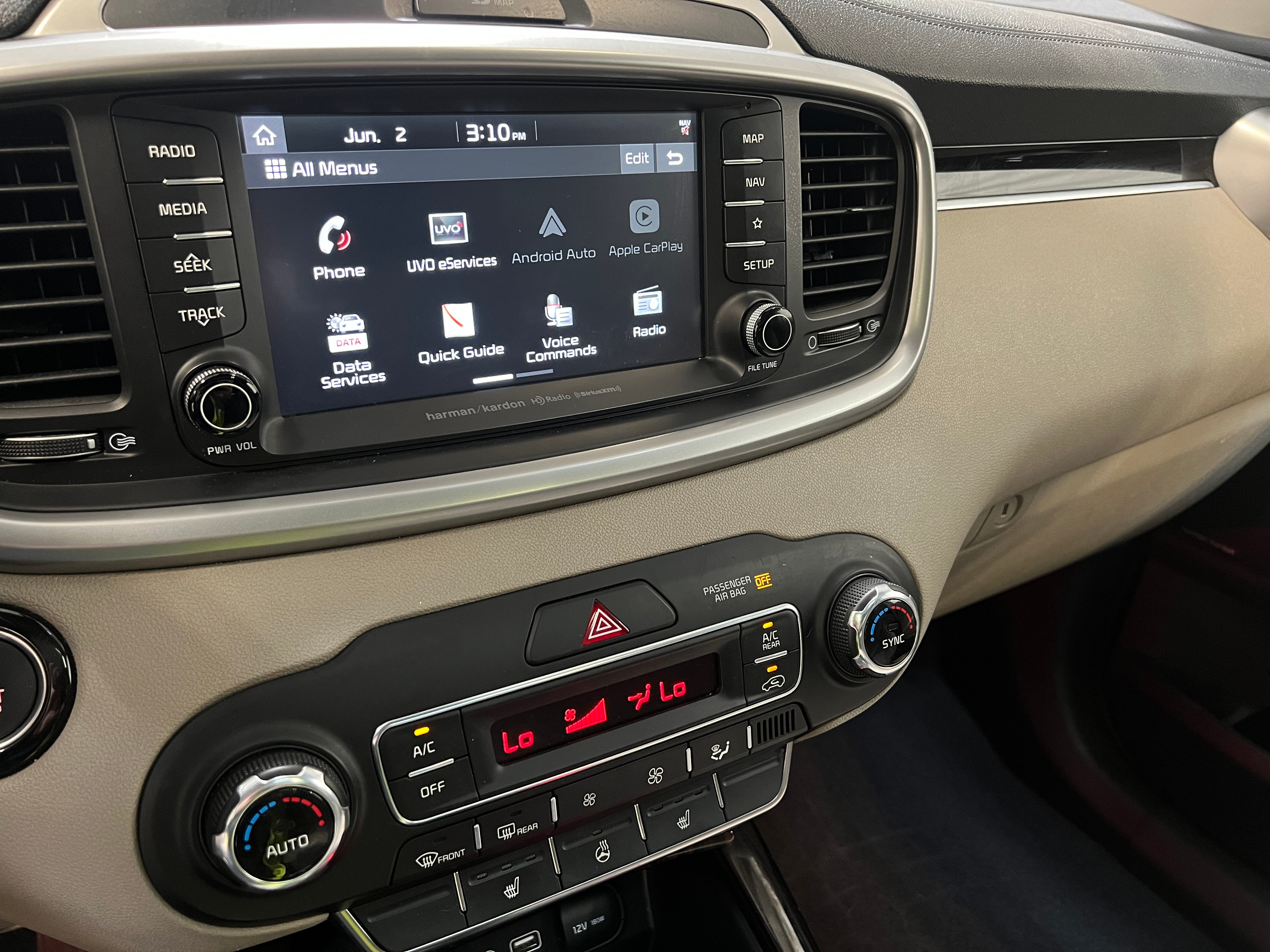 2019 Kia Sorento EX 4