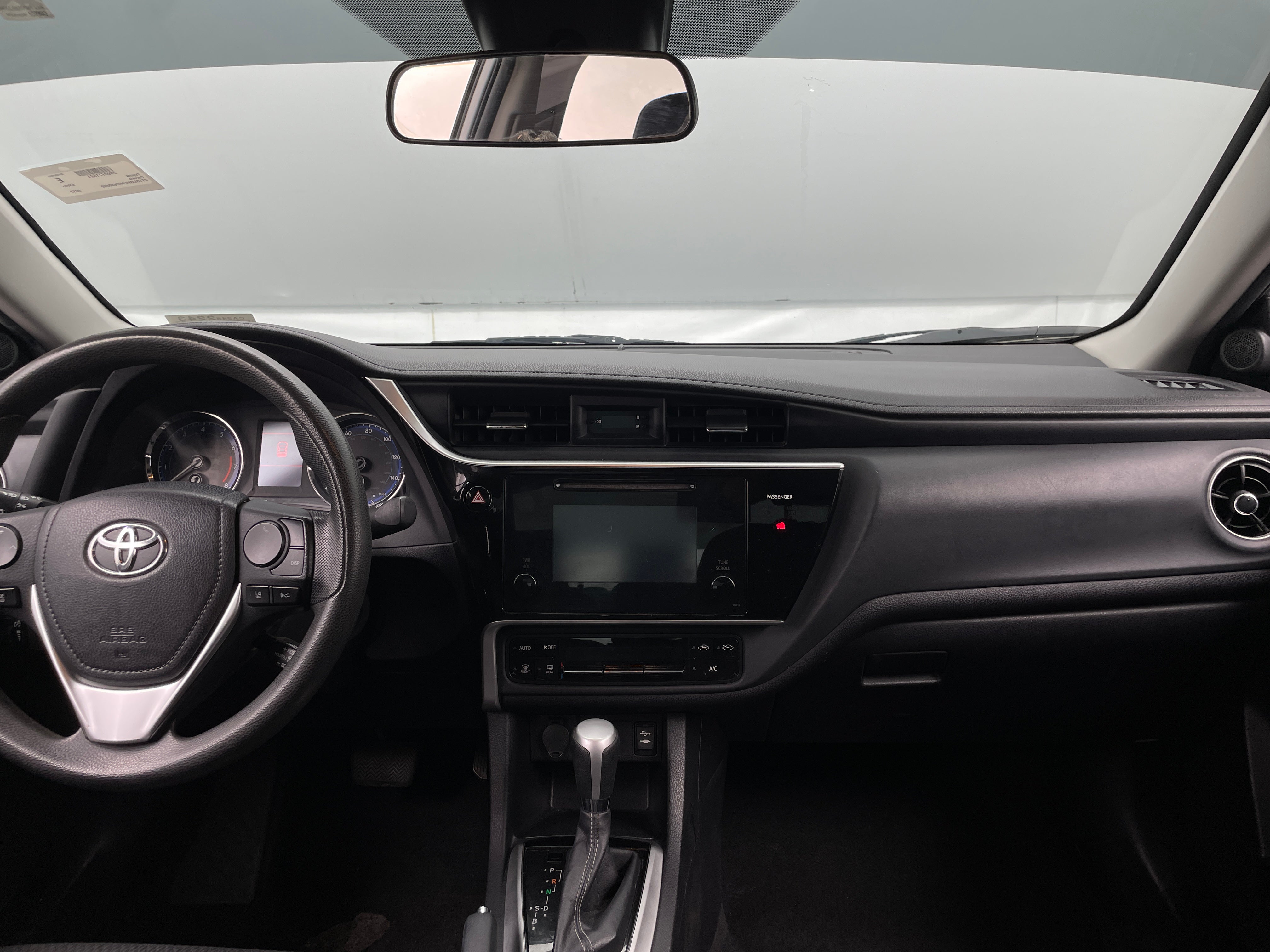 2017 Toyota Corolla LE 3