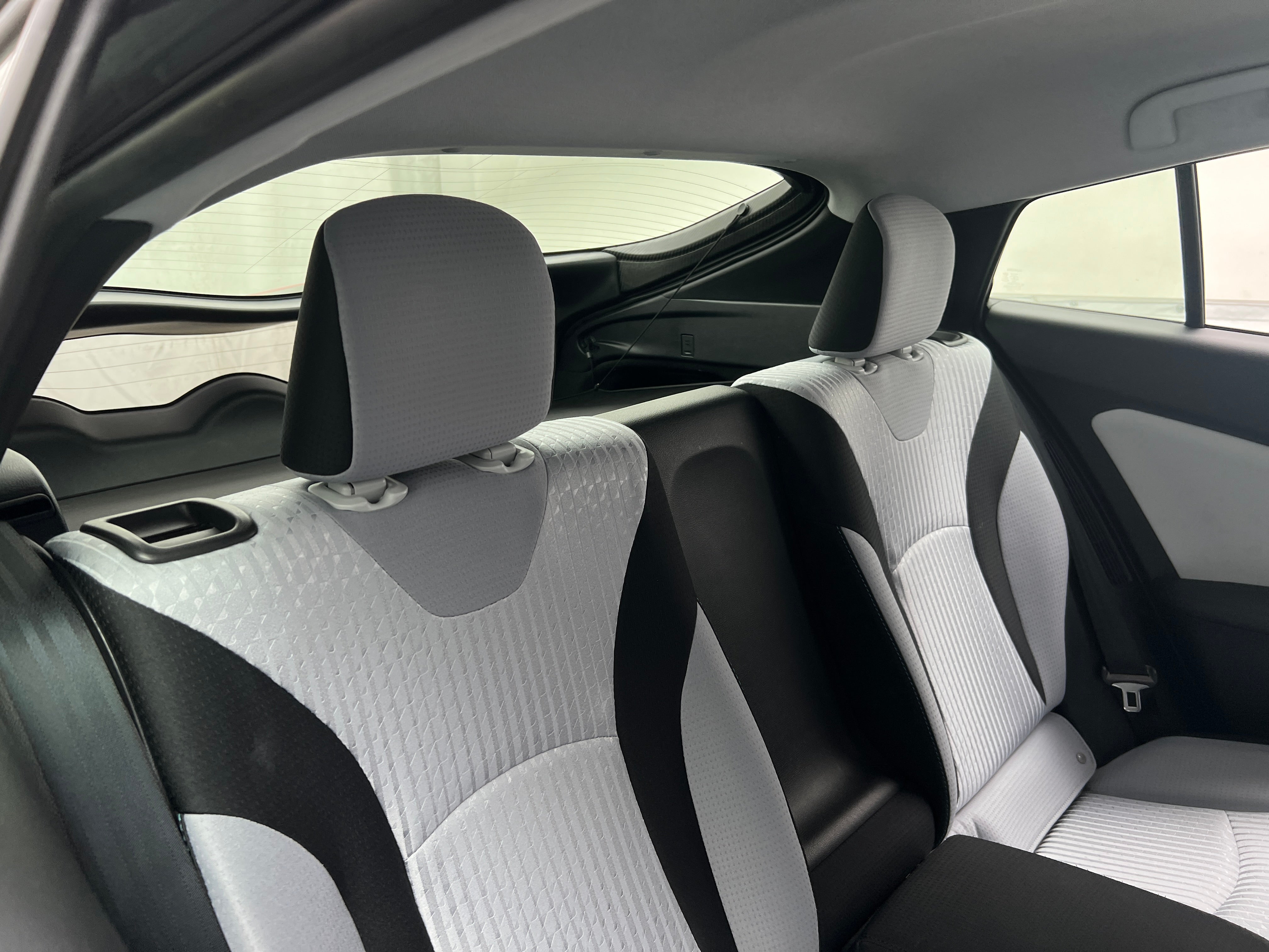 2018 Toyota Prius Prime Plus 6