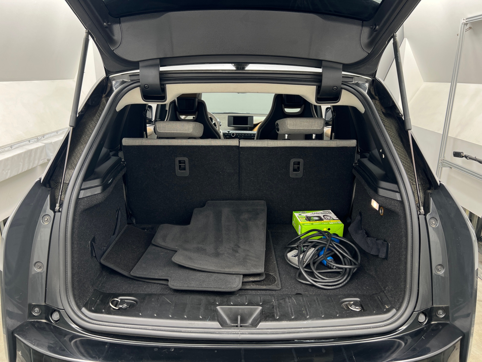 Thumbnail: 2015 BMW i3 - 6