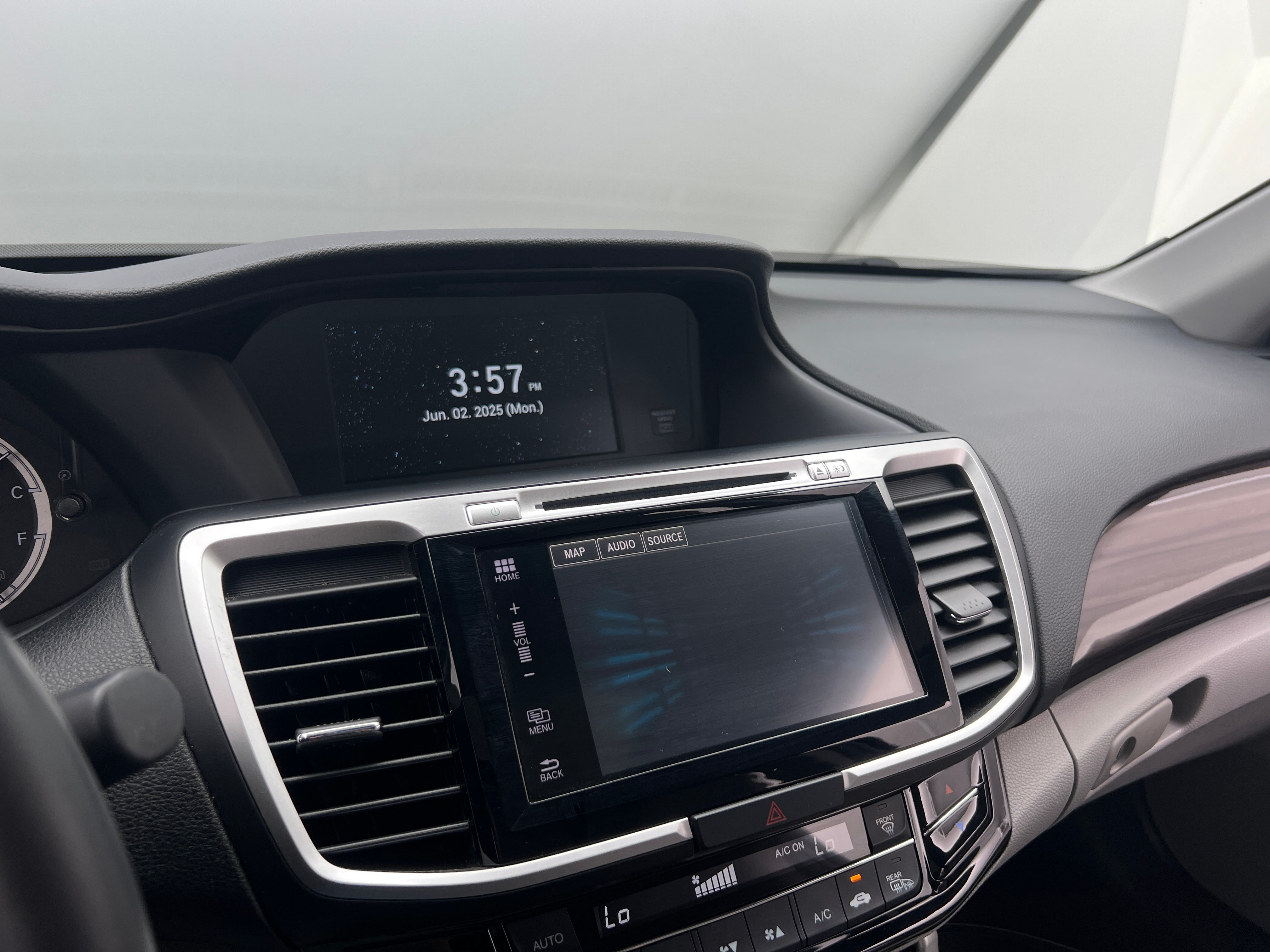2017 Honda Accord Touring 3