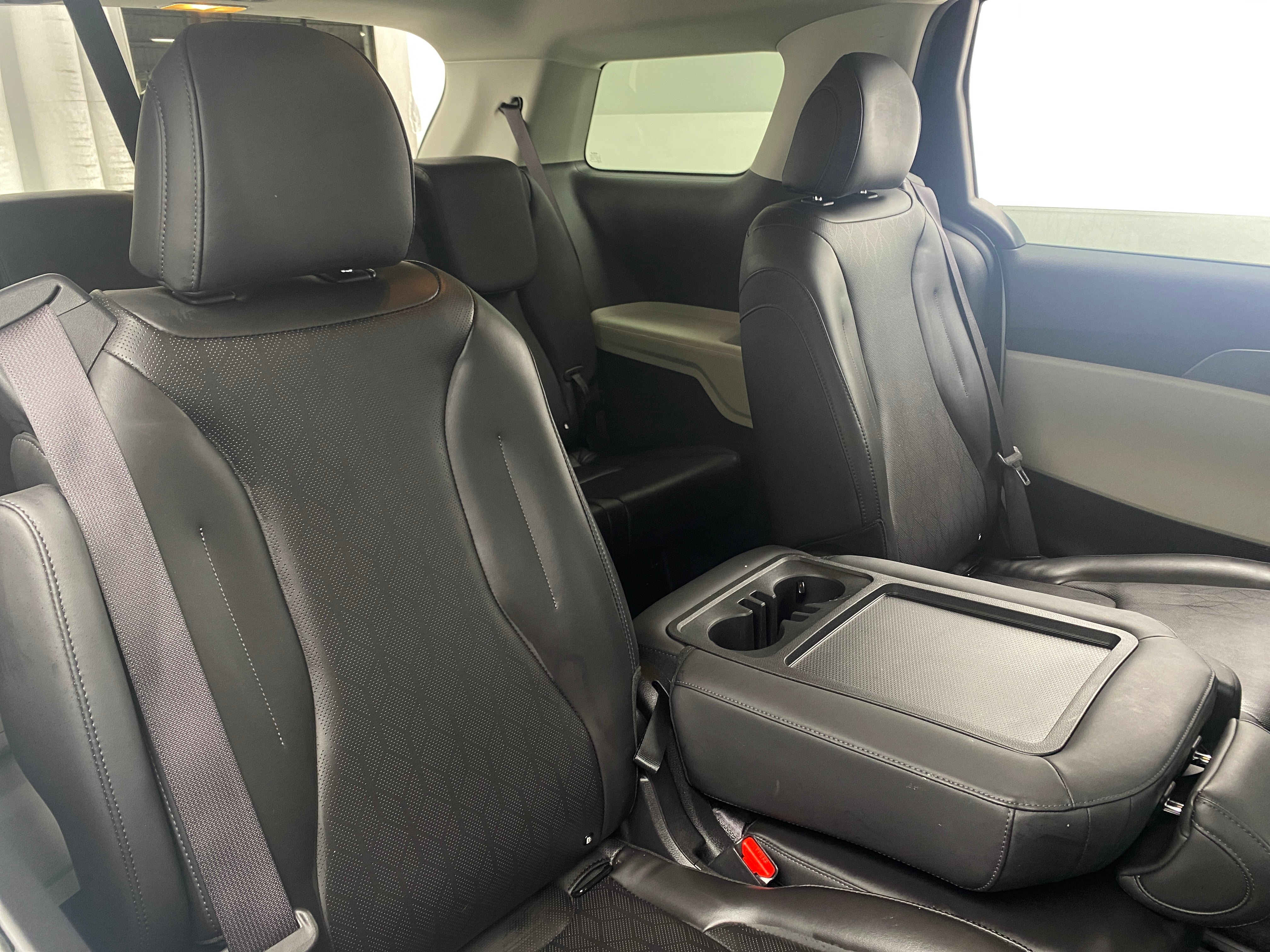2023 Kia Carnival LX 5