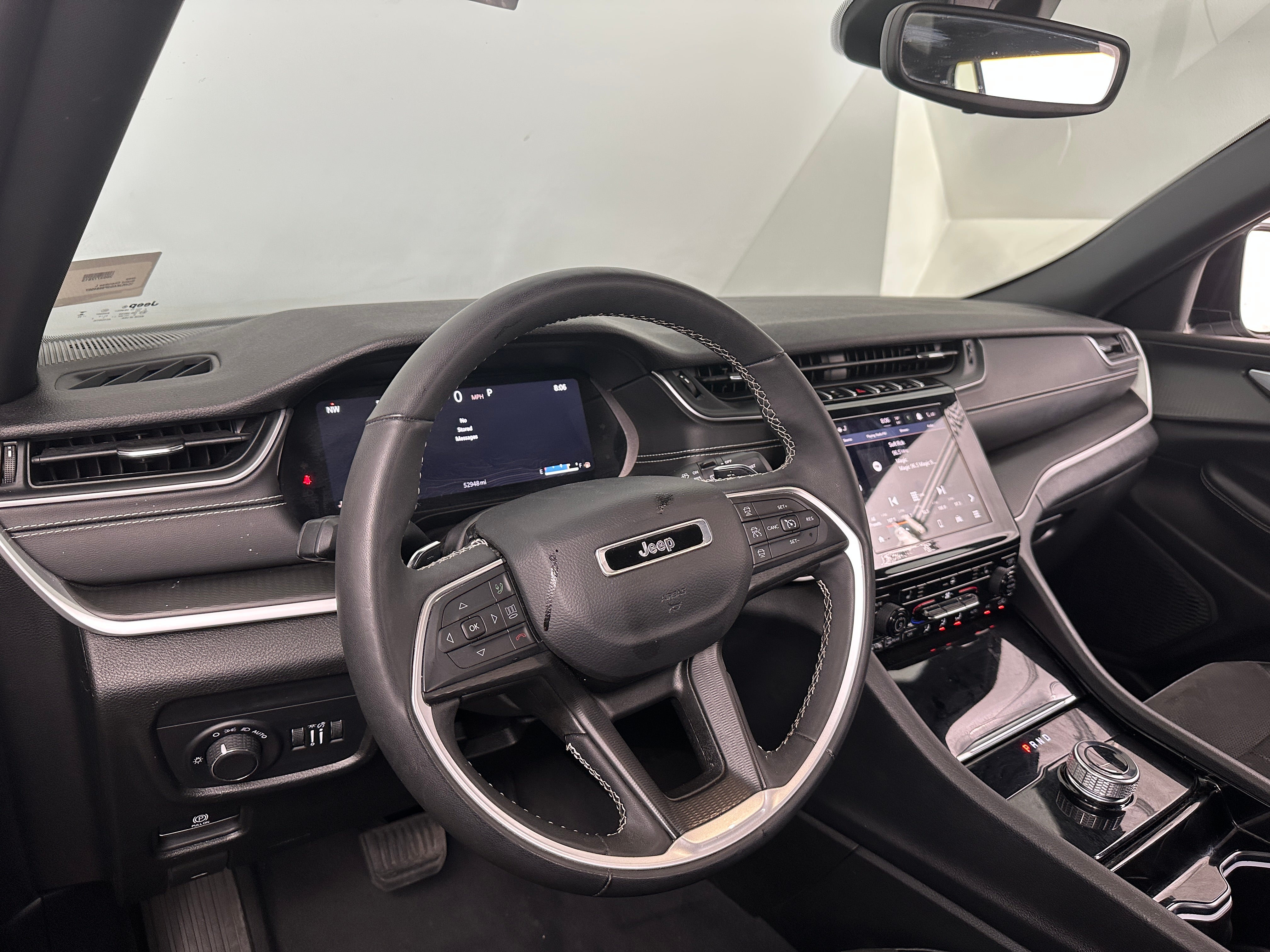 2023 Jeep Grand Cherokee L Altitude 2