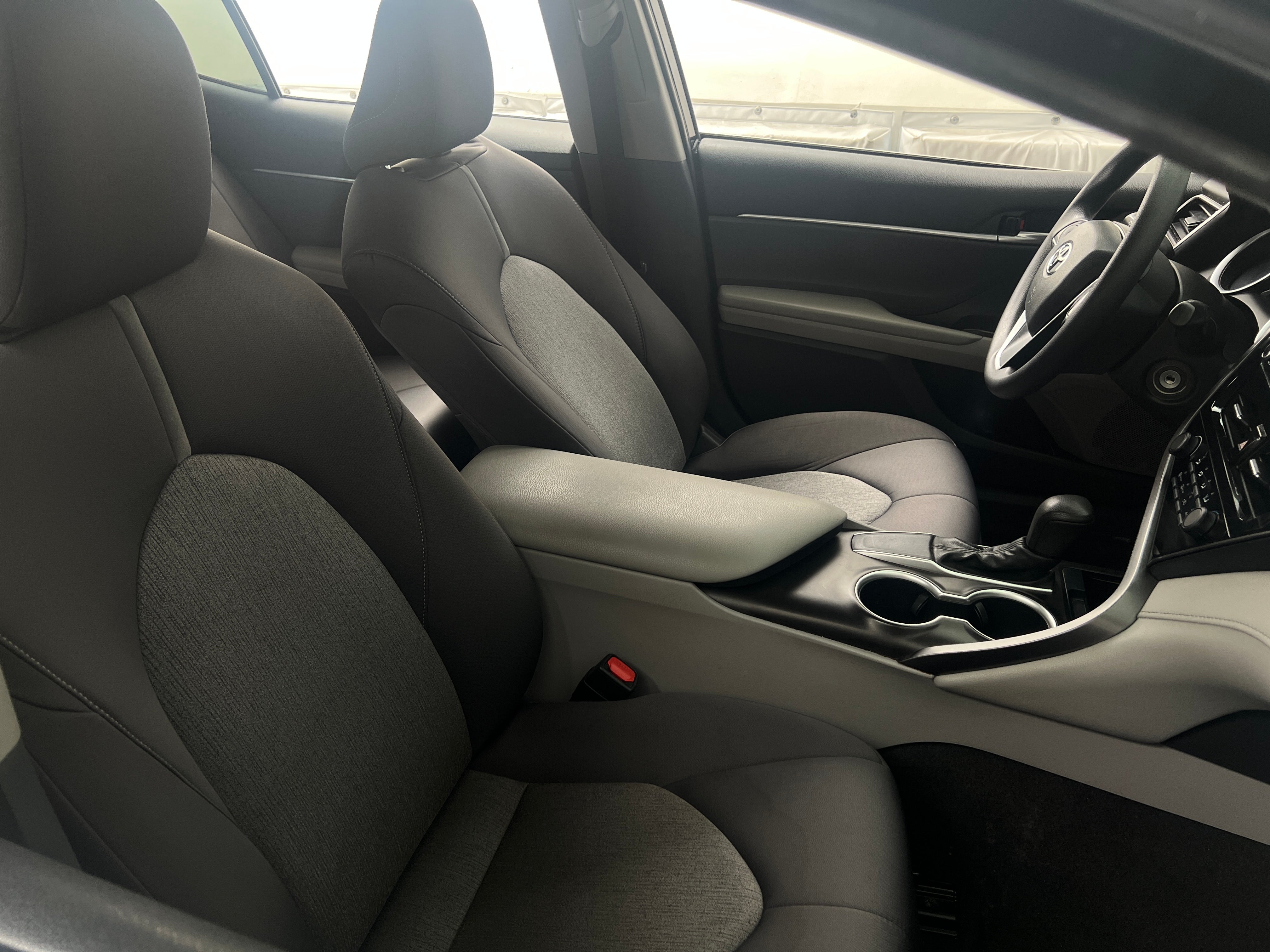 2021 Toyota Camry LE 2