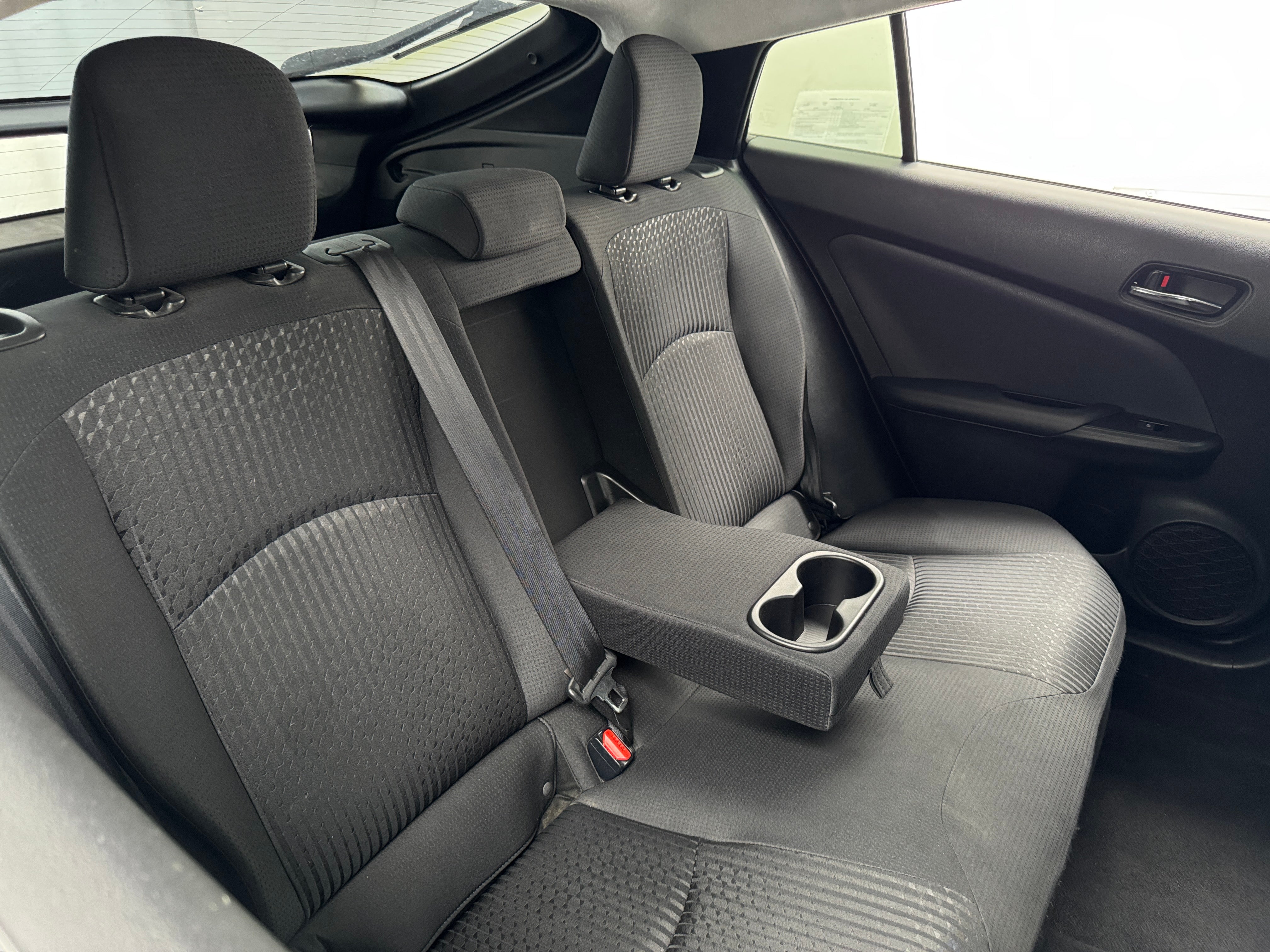 2017 Toyota Prius Two 6