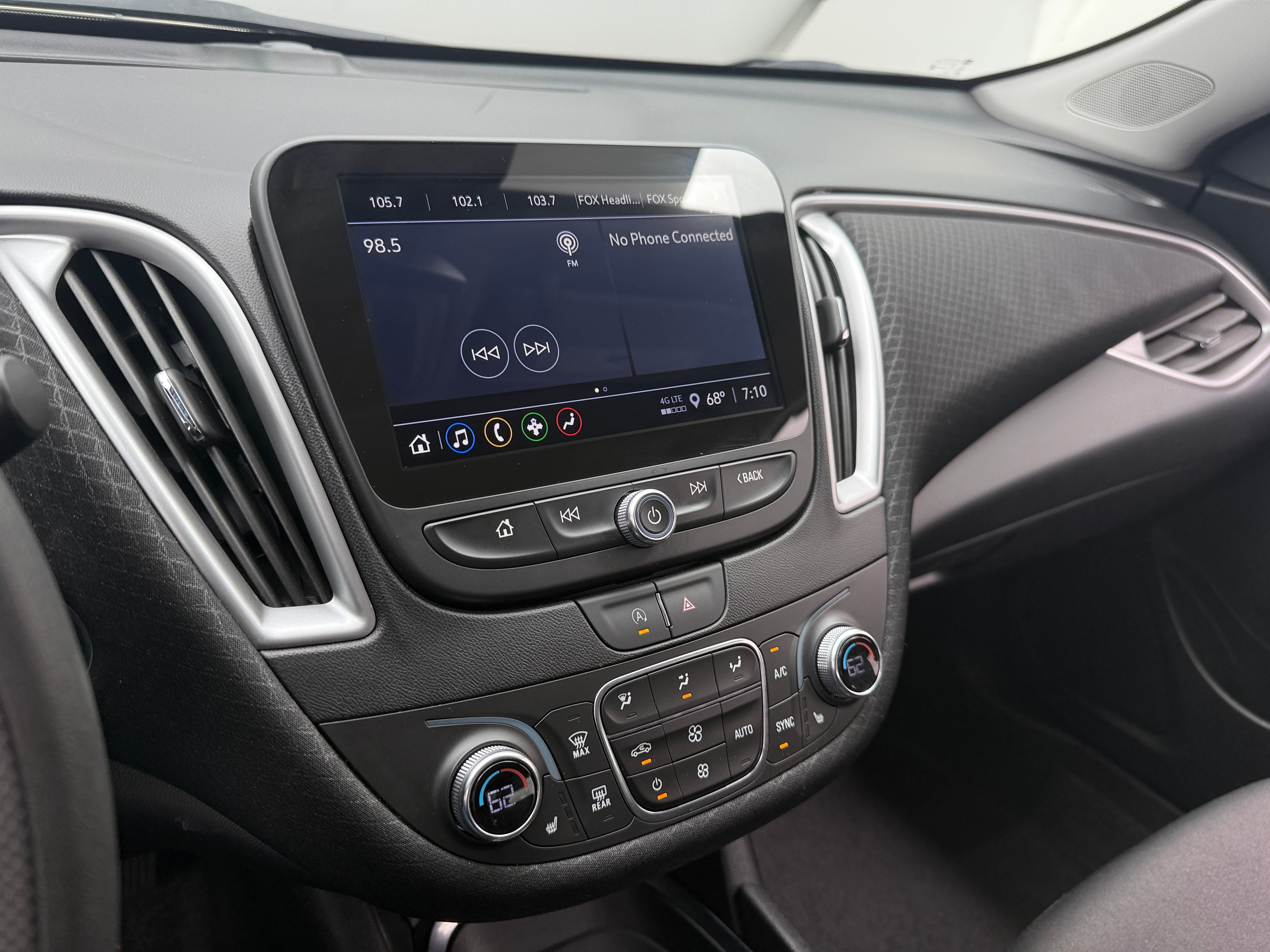 2024 Chevrolet Malibu LT 4