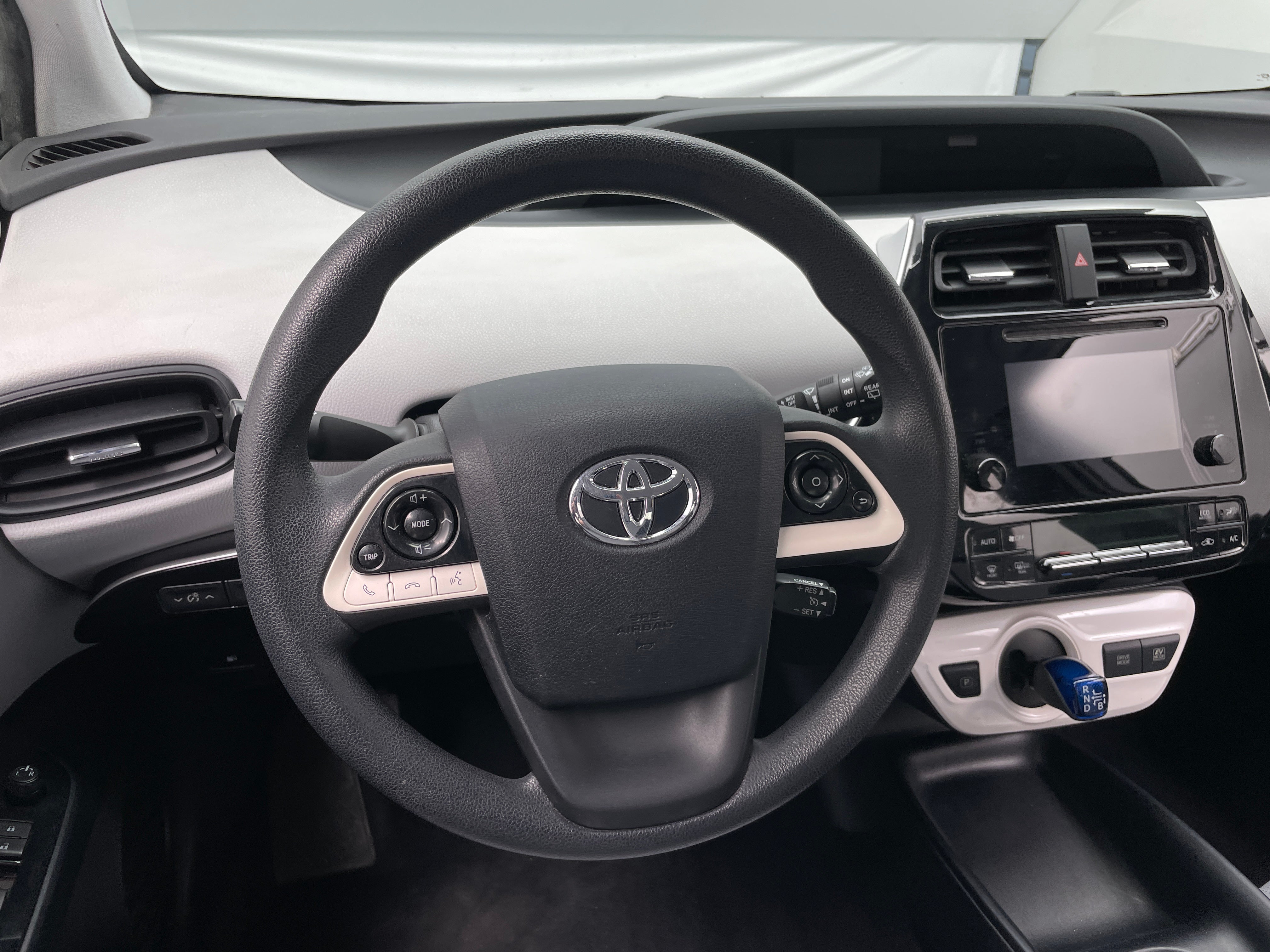2016 Toyota Prius Two 5