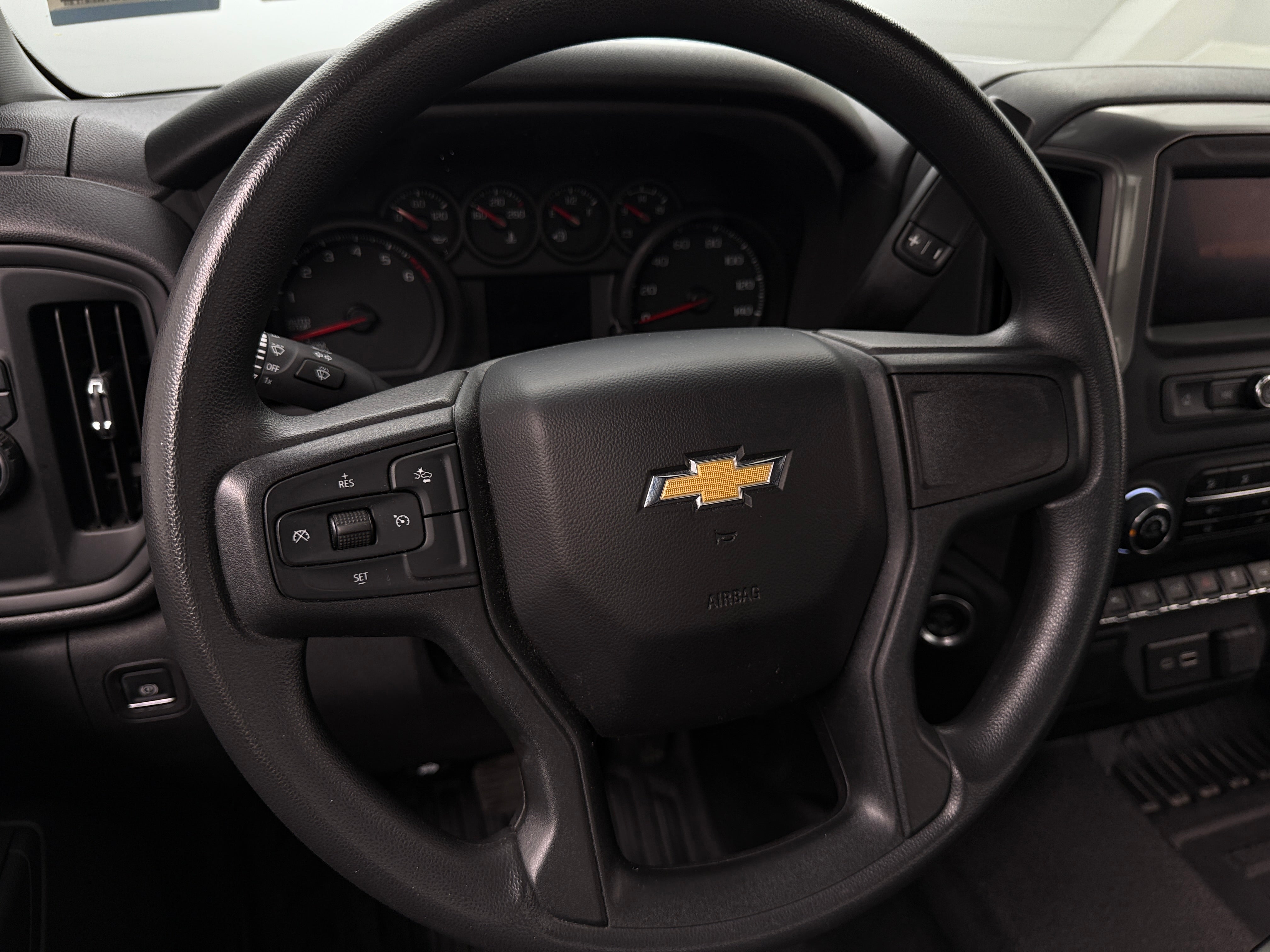 2024 Chevrolet Silverado 1500 Work Truck 4