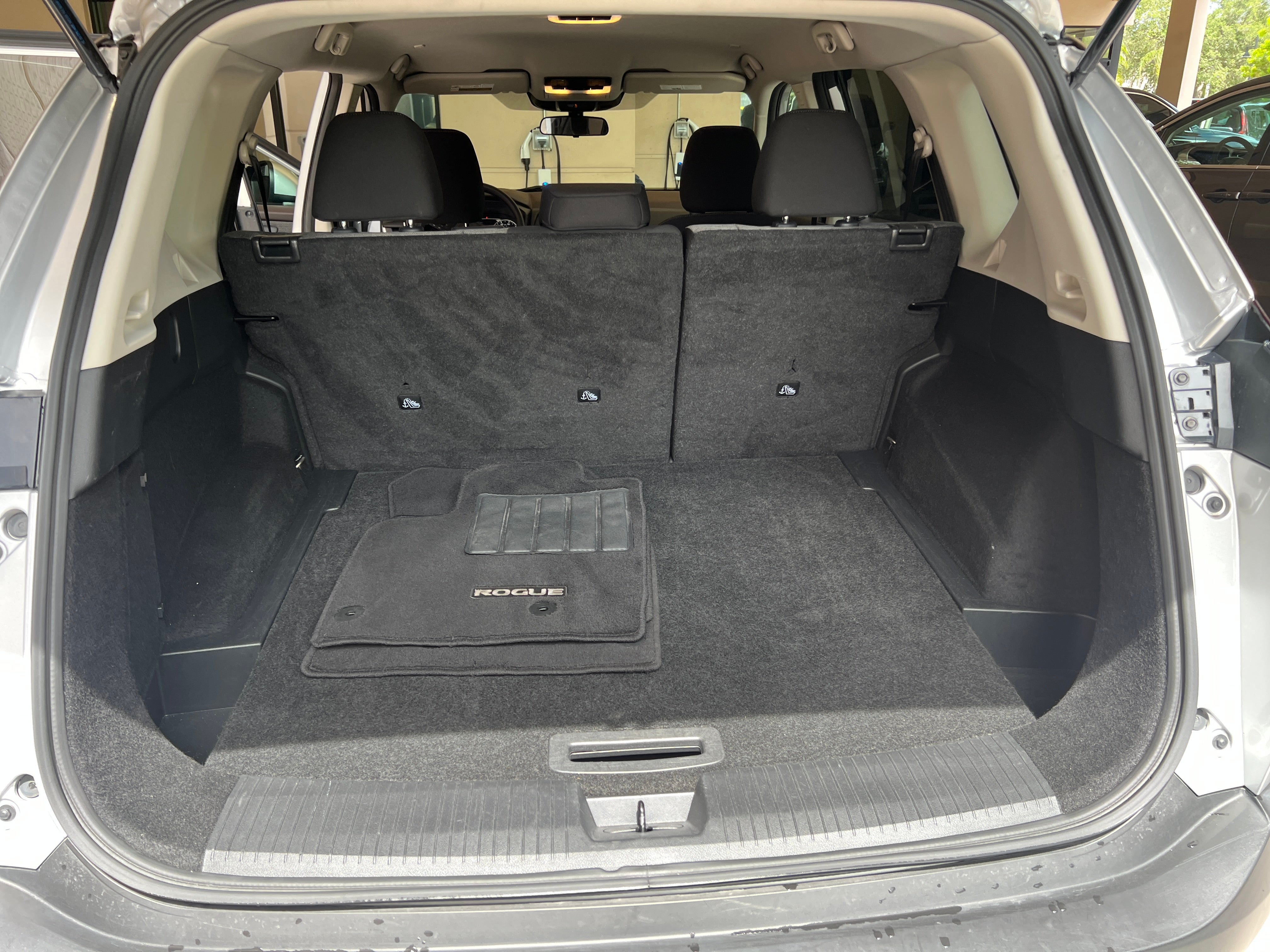 Thumbnail: 2023 Nissan Rogue - 4