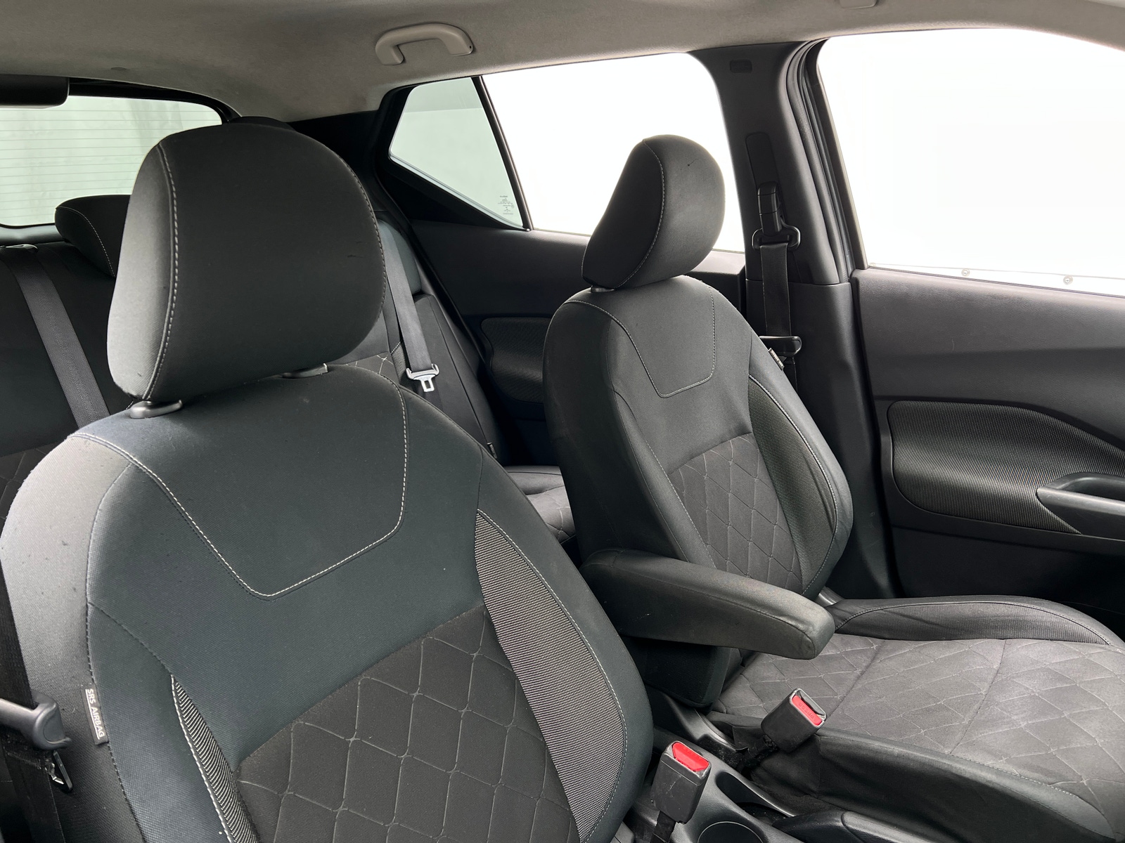 Thumbnail: 2020 Nissan Kicks - 2