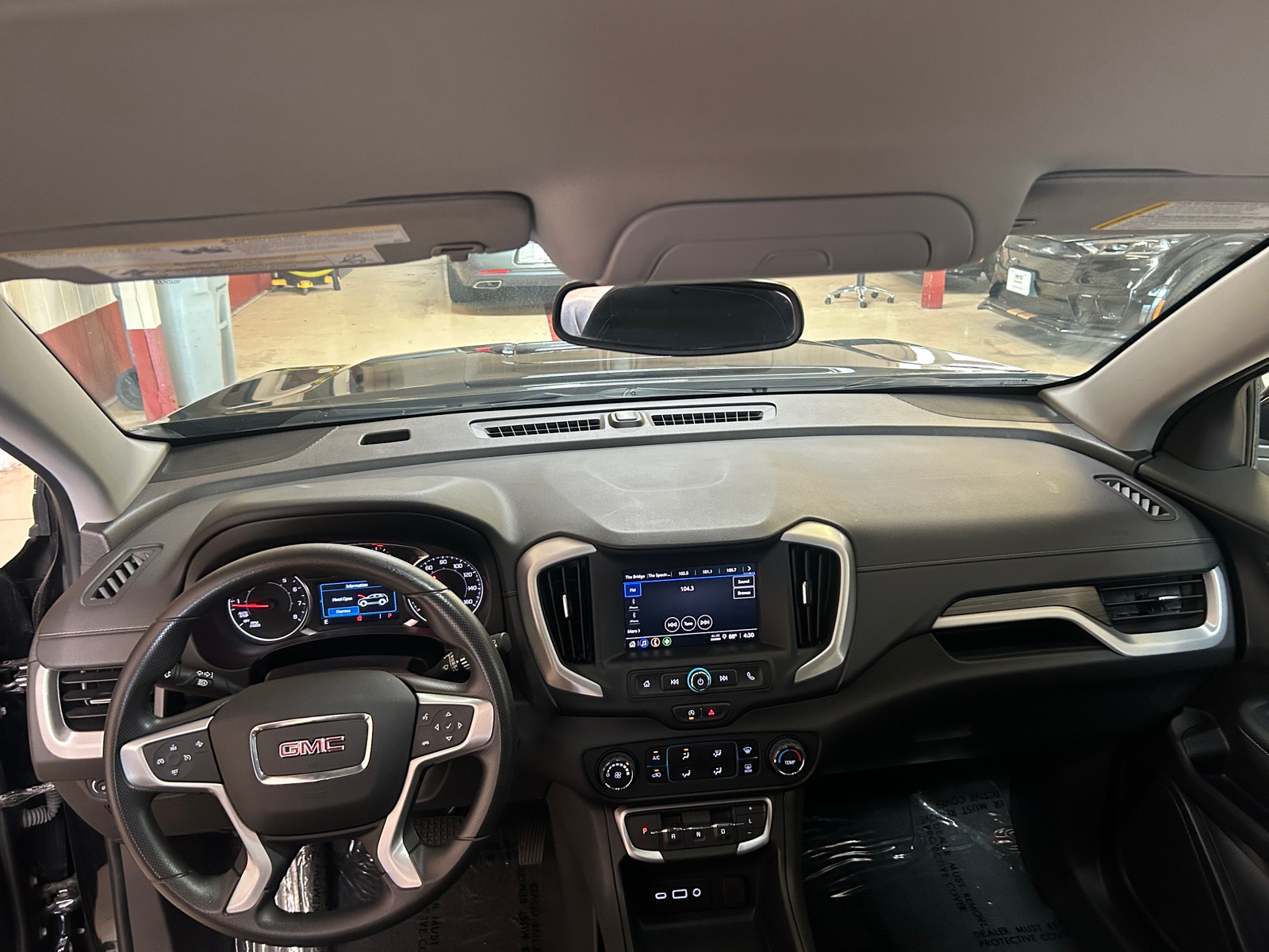 Thumbnail: 2024 GMC Terrain - 3