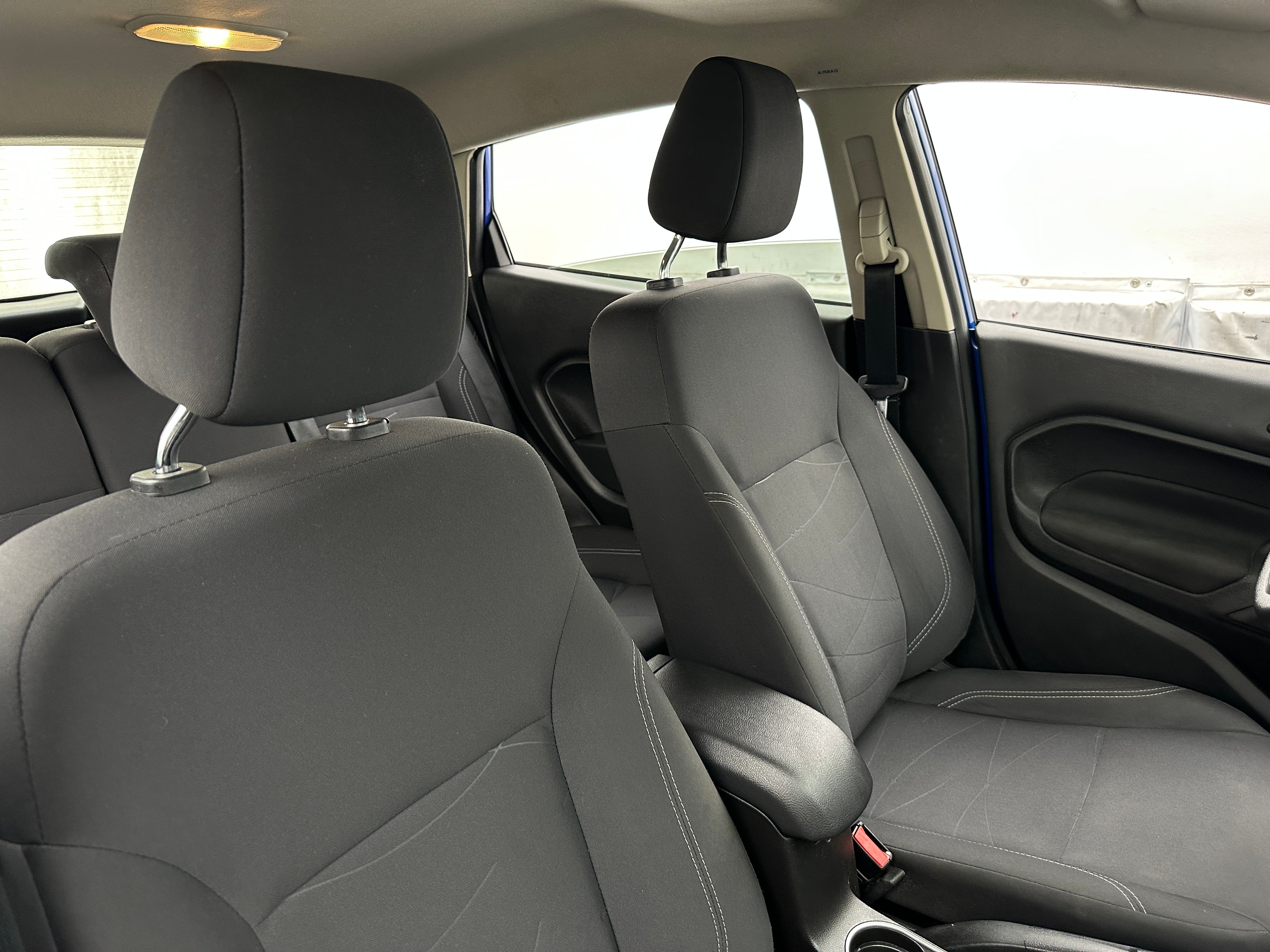 2018 Ford Fiesta SE 2