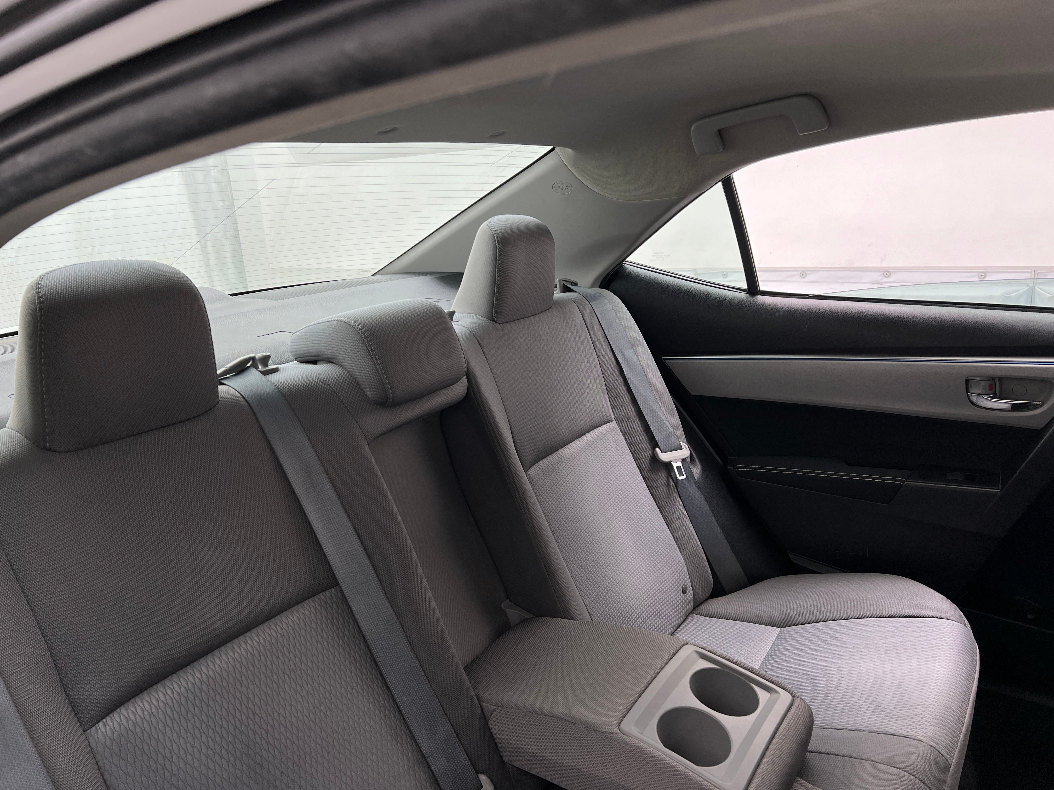 2016 Toyota Corolla LE 6
