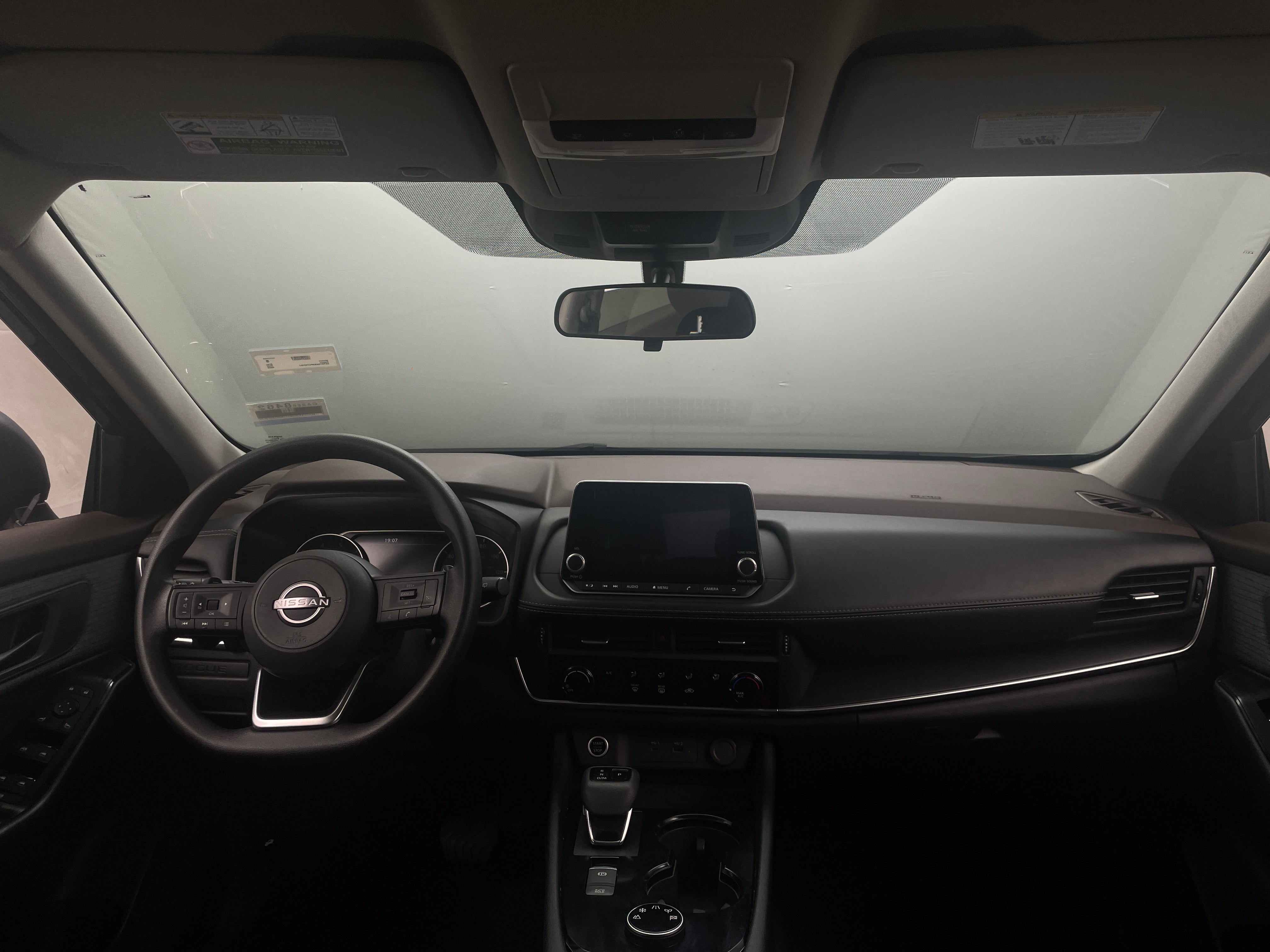 2023 Nissan Rogue S 3