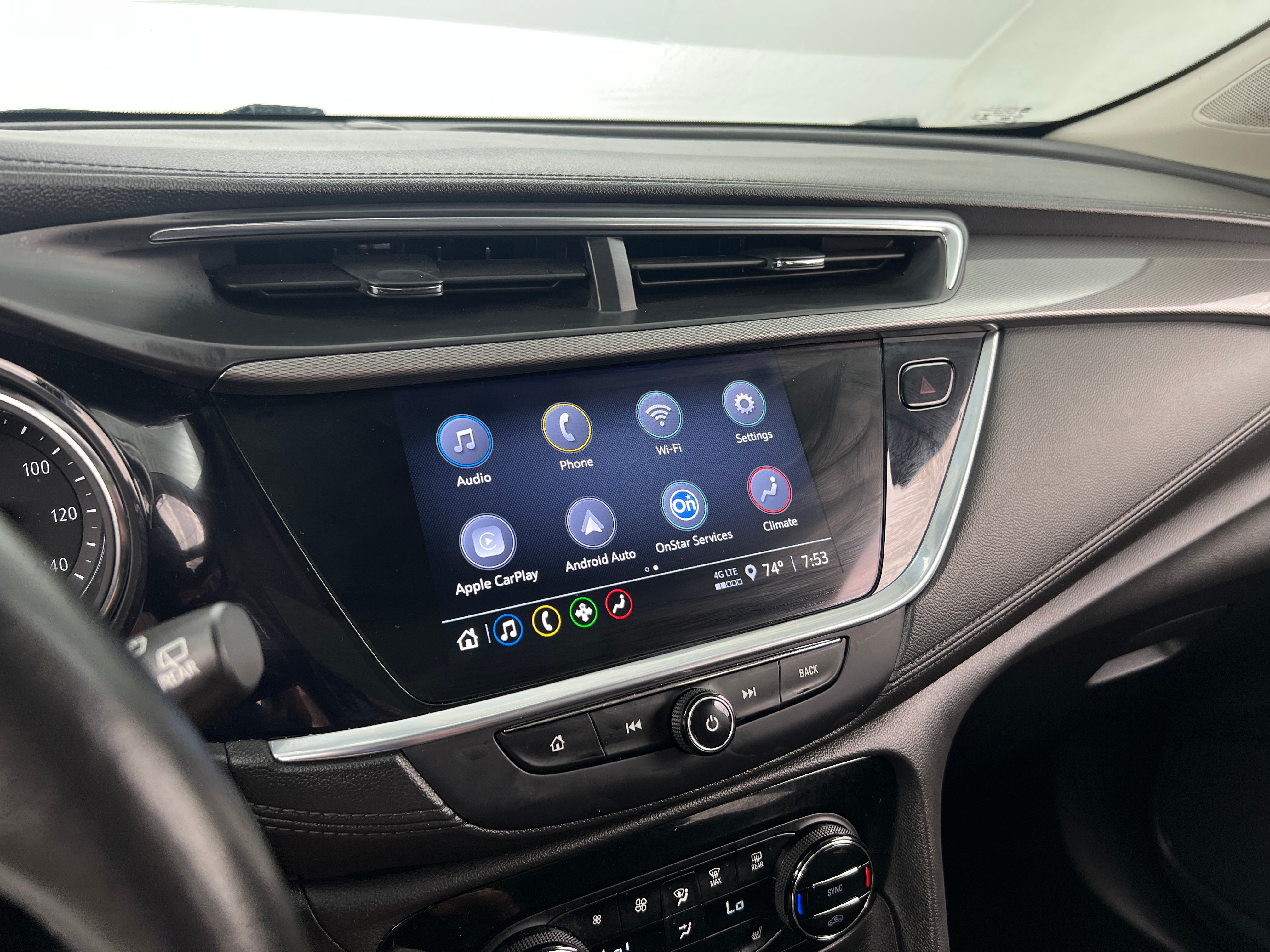 2021 Buick Encore GX Essence 3