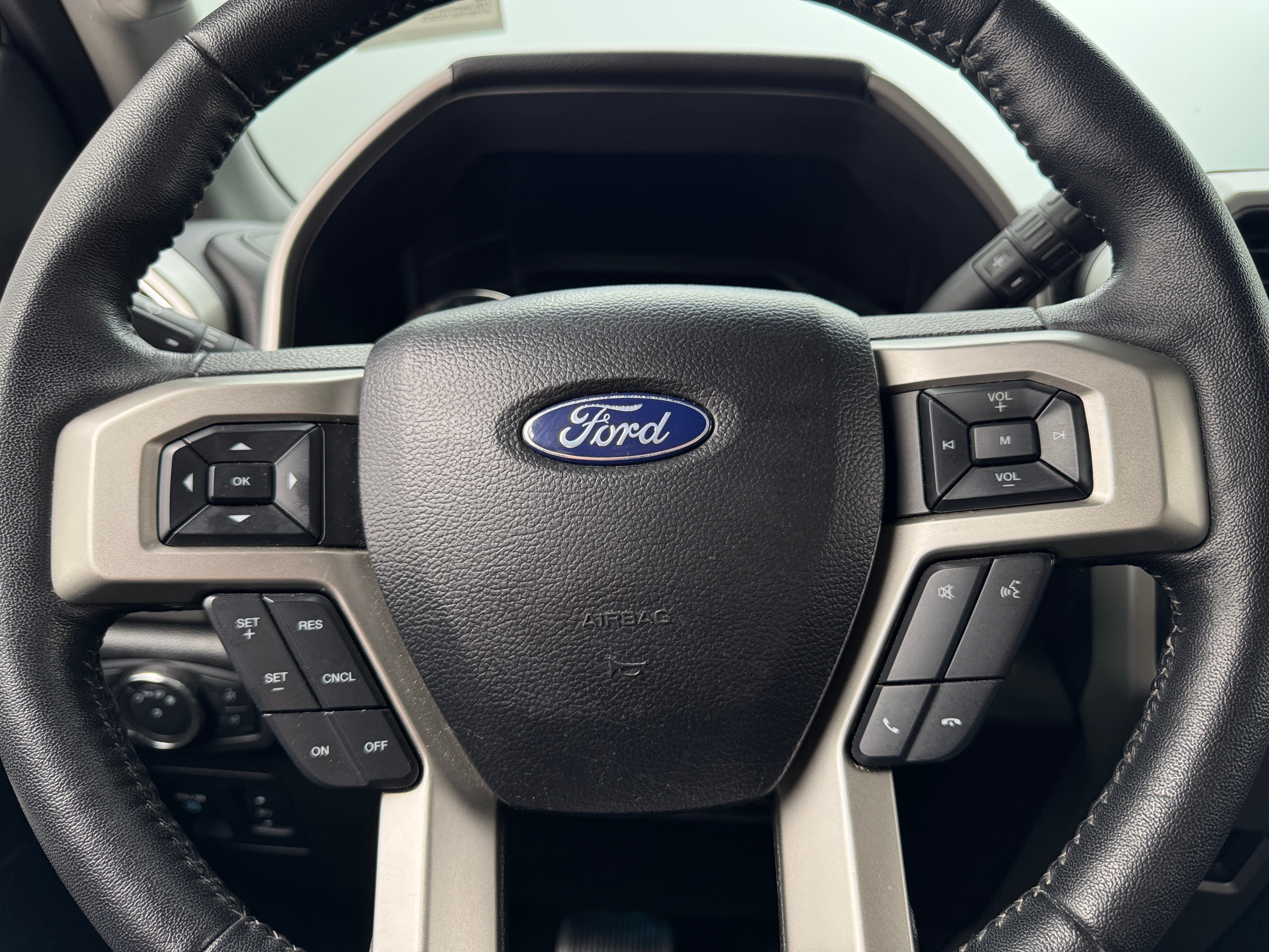 2020 Ford Econoline E-150 4