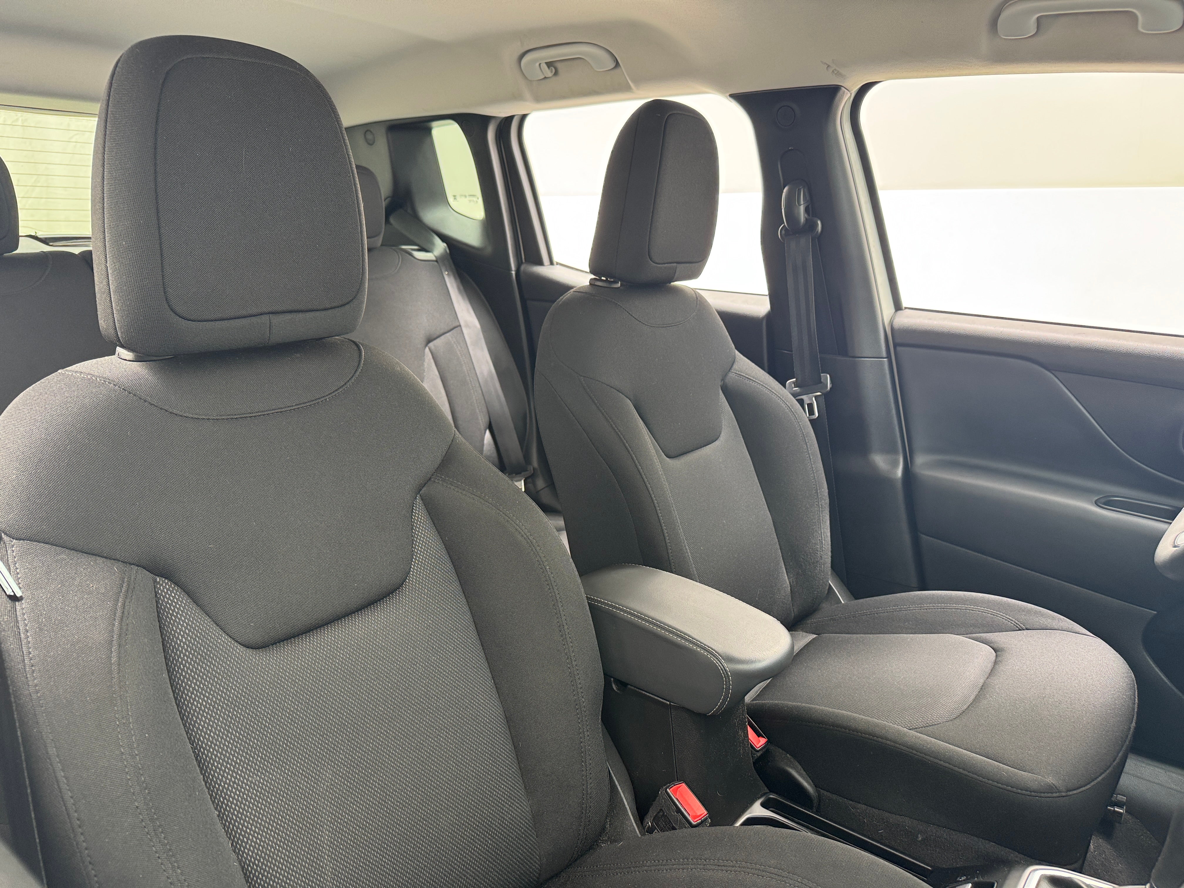2023 Jeep Renegade Latitude 2