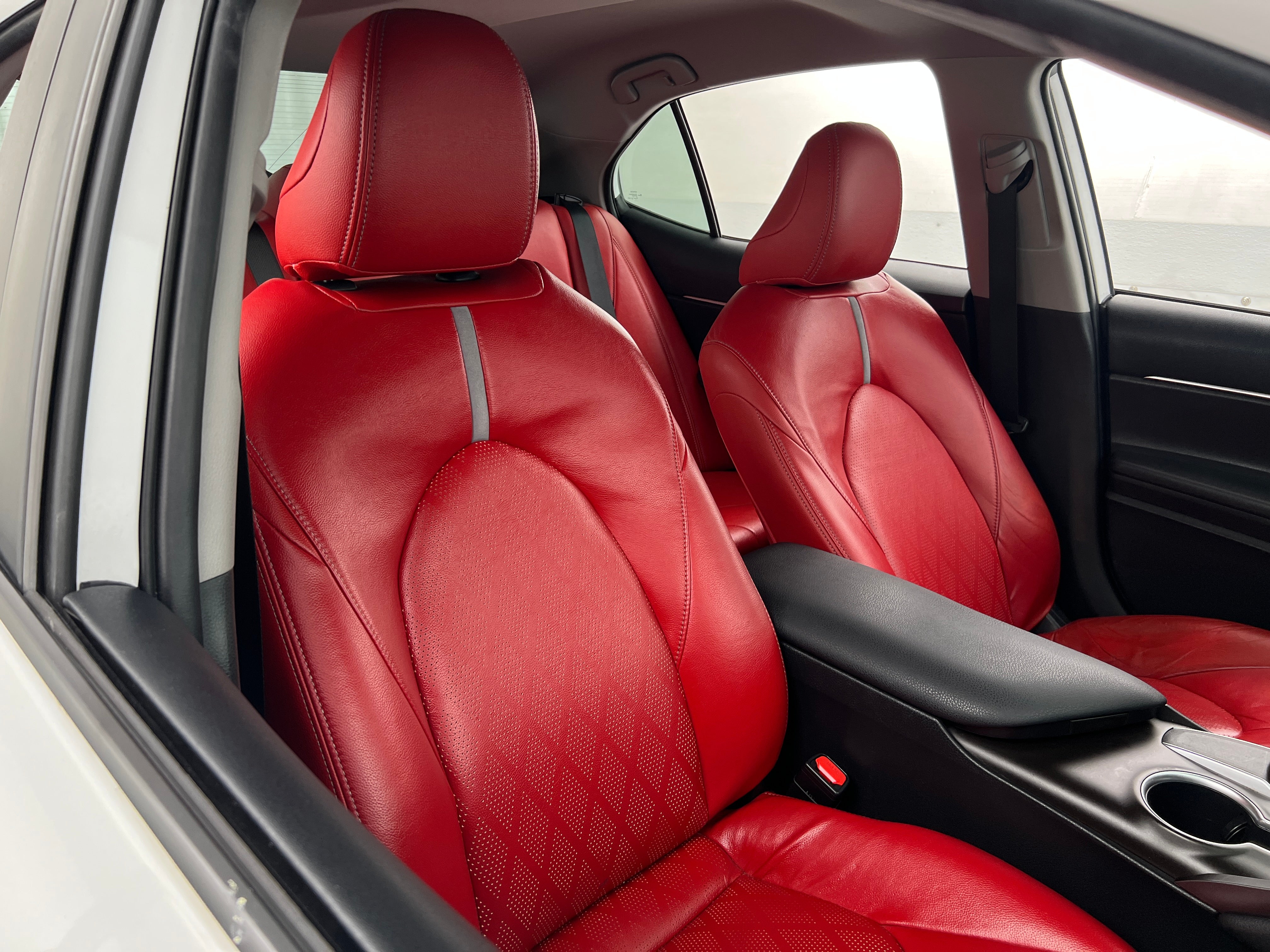 2021 Toyota Camry LE 2