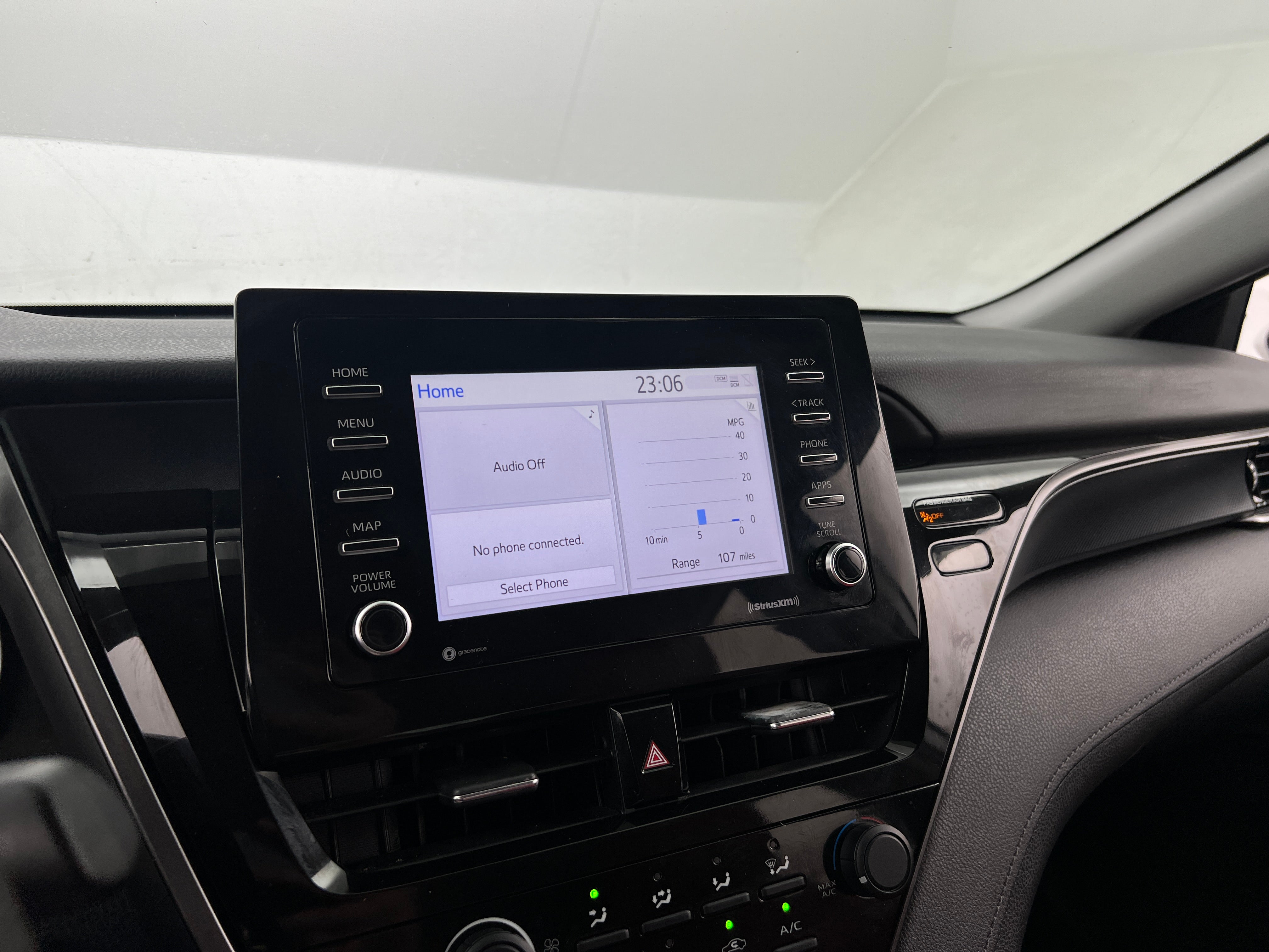 2021 Toyota Camry LE 4