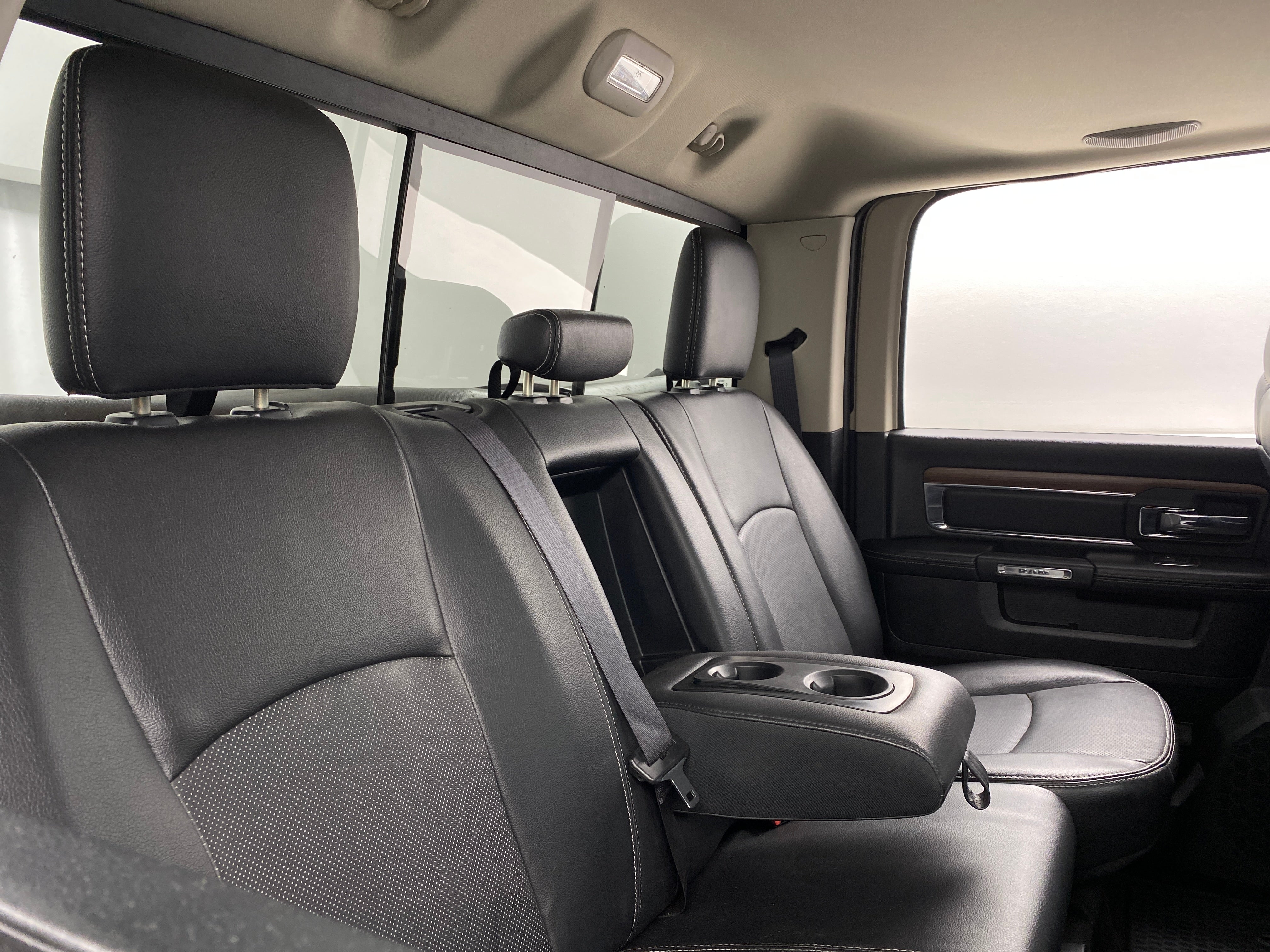 2016 RAM 2500 Laramie 5