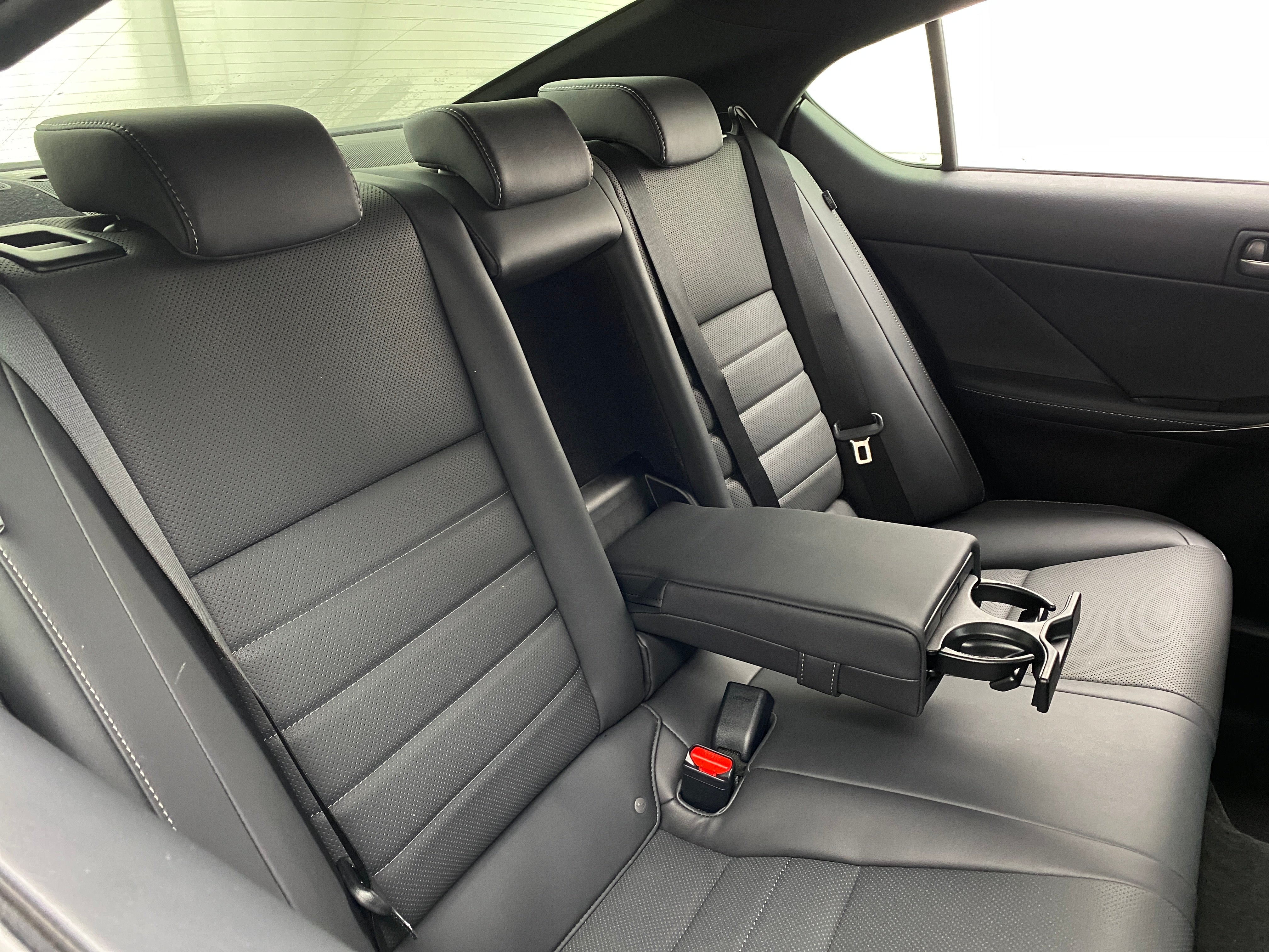 2022 Lexus IS 350 5