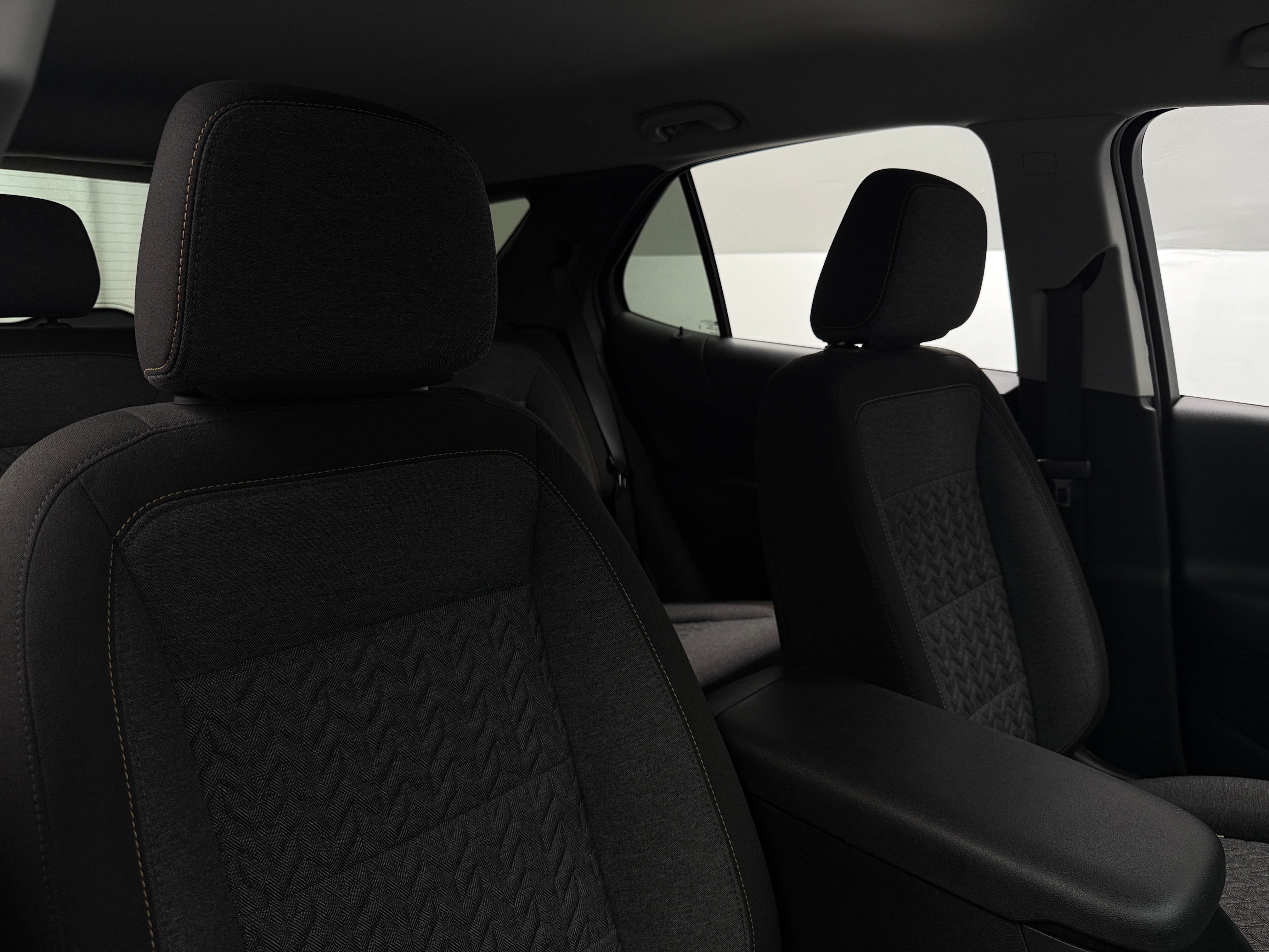 2023 Chevrolet Equinox LT 2