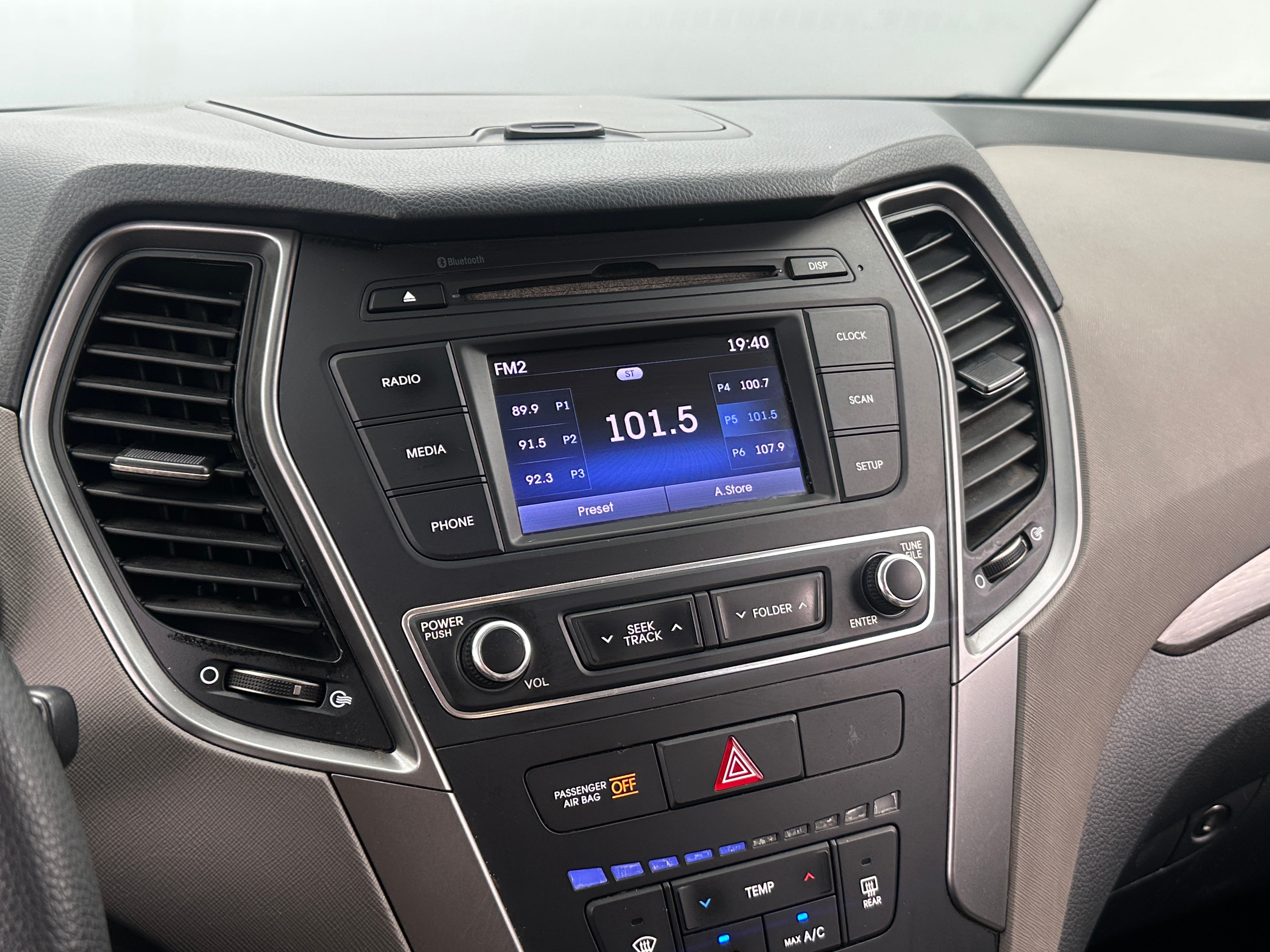 2018 Hyundai Santa Fe Sport 2.0T 4
